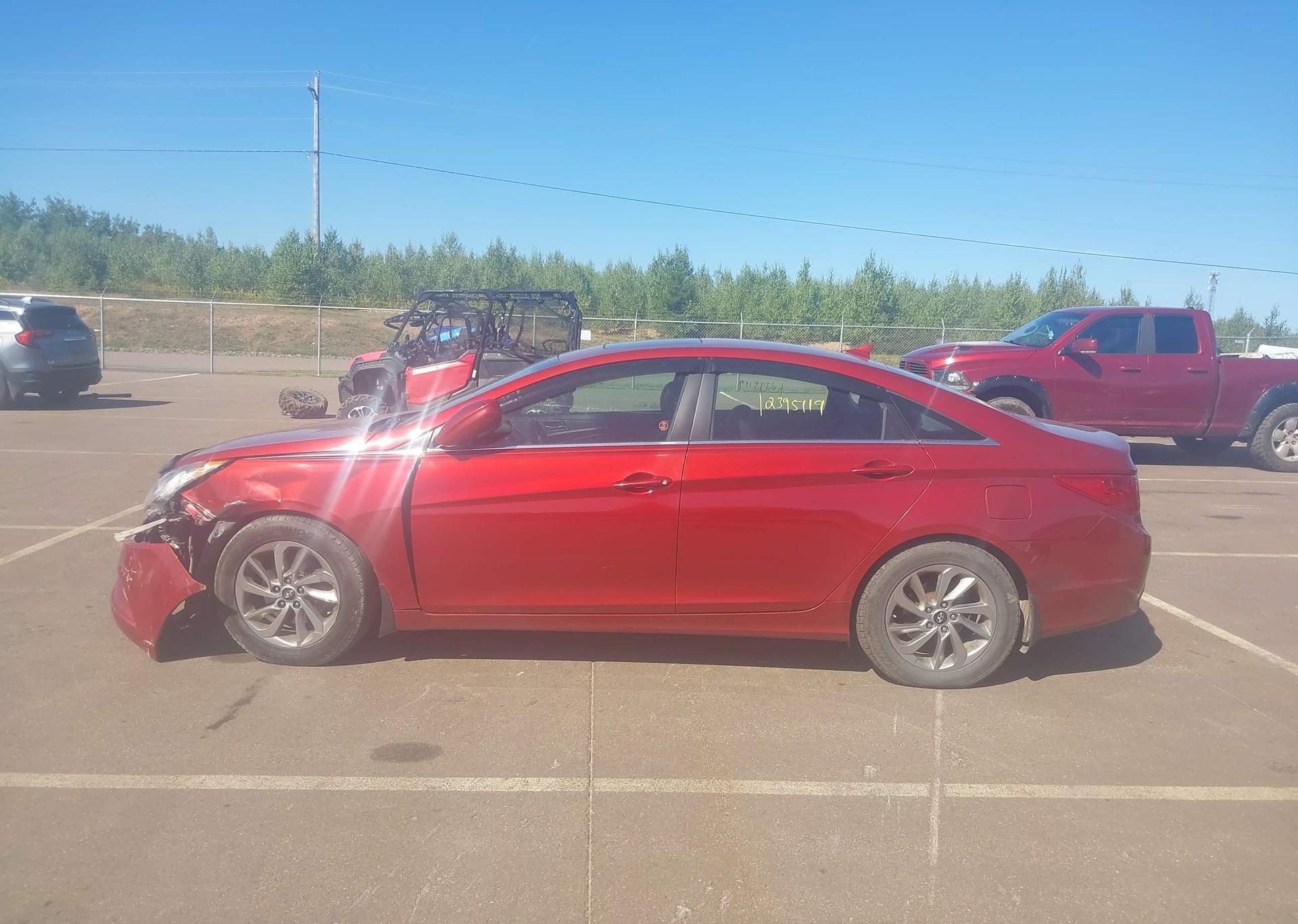 2013 HYUNDAI SONATA SE