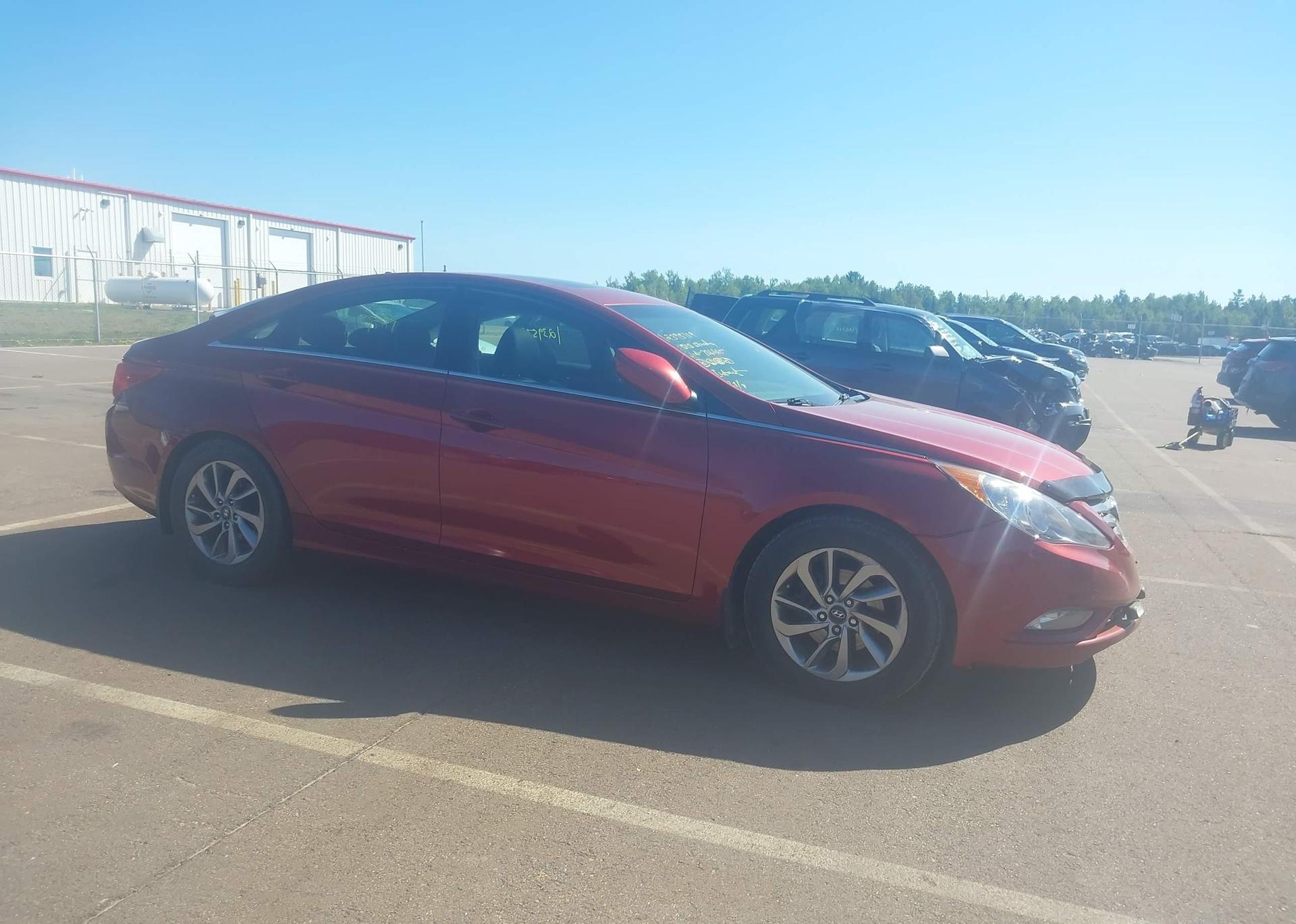 2013 HYUNDAI SONATA SE