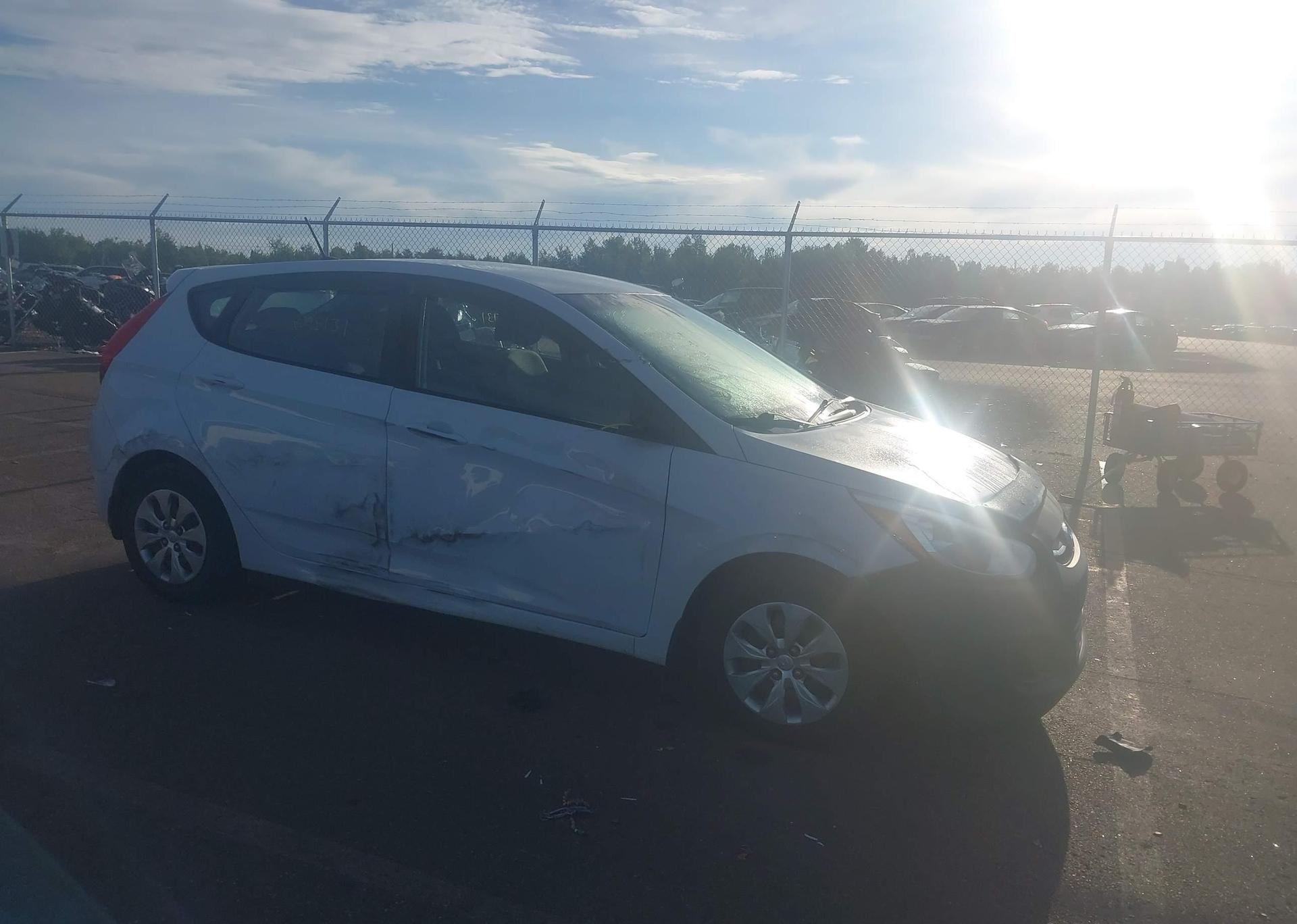 2017 HYUNDAI ACCENT GL