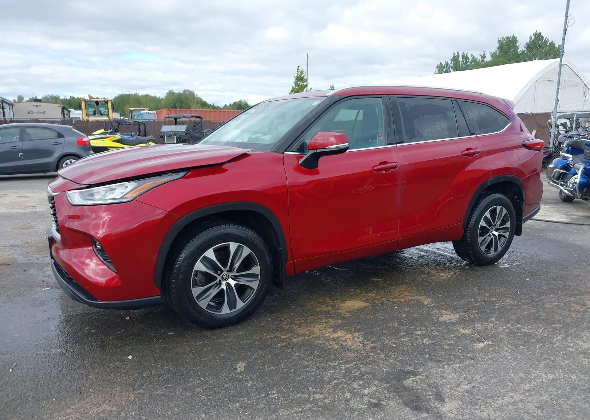 2021 TOYOTA highlander xle