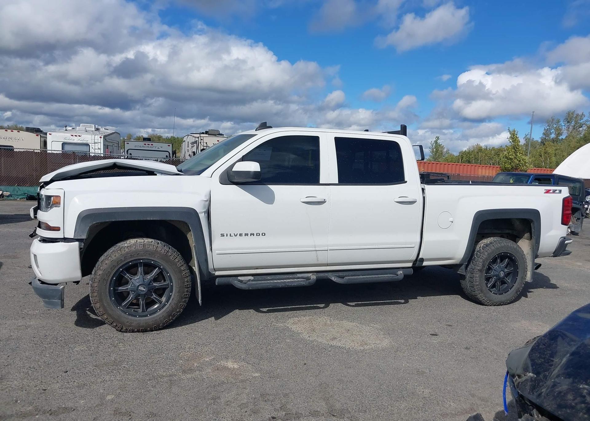 2017 CHEVROLET SILVERADO K1500 LT