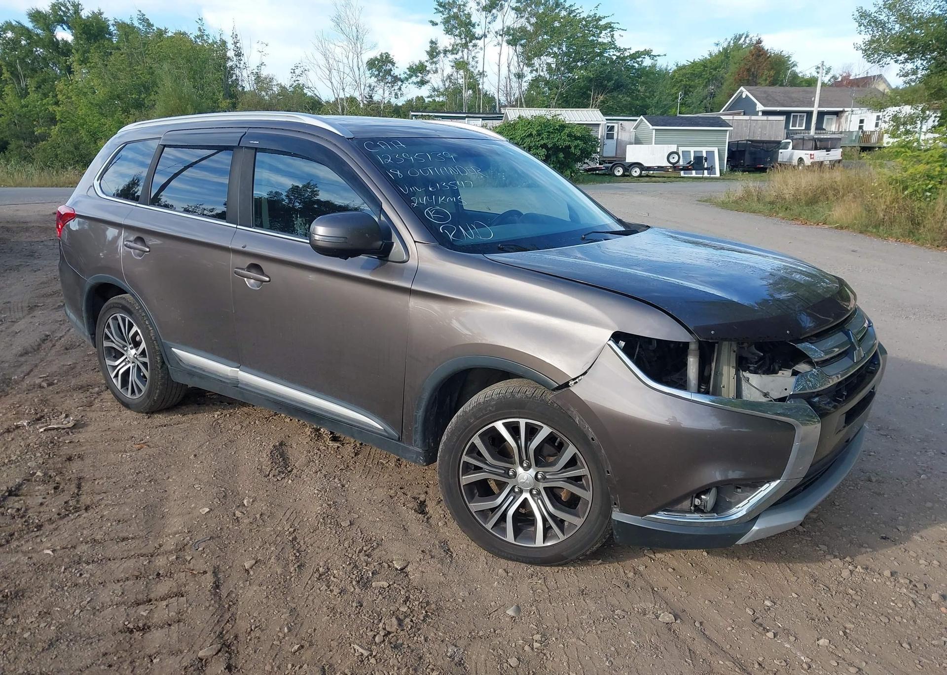 2018 MITSUBISHI OUTLANDER ES