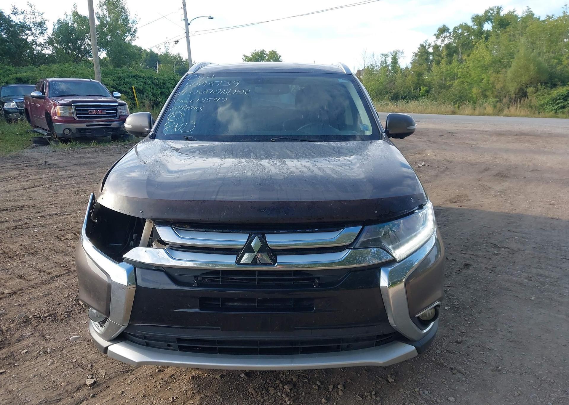 2018 MITSUBISHI OUTLANDER ES