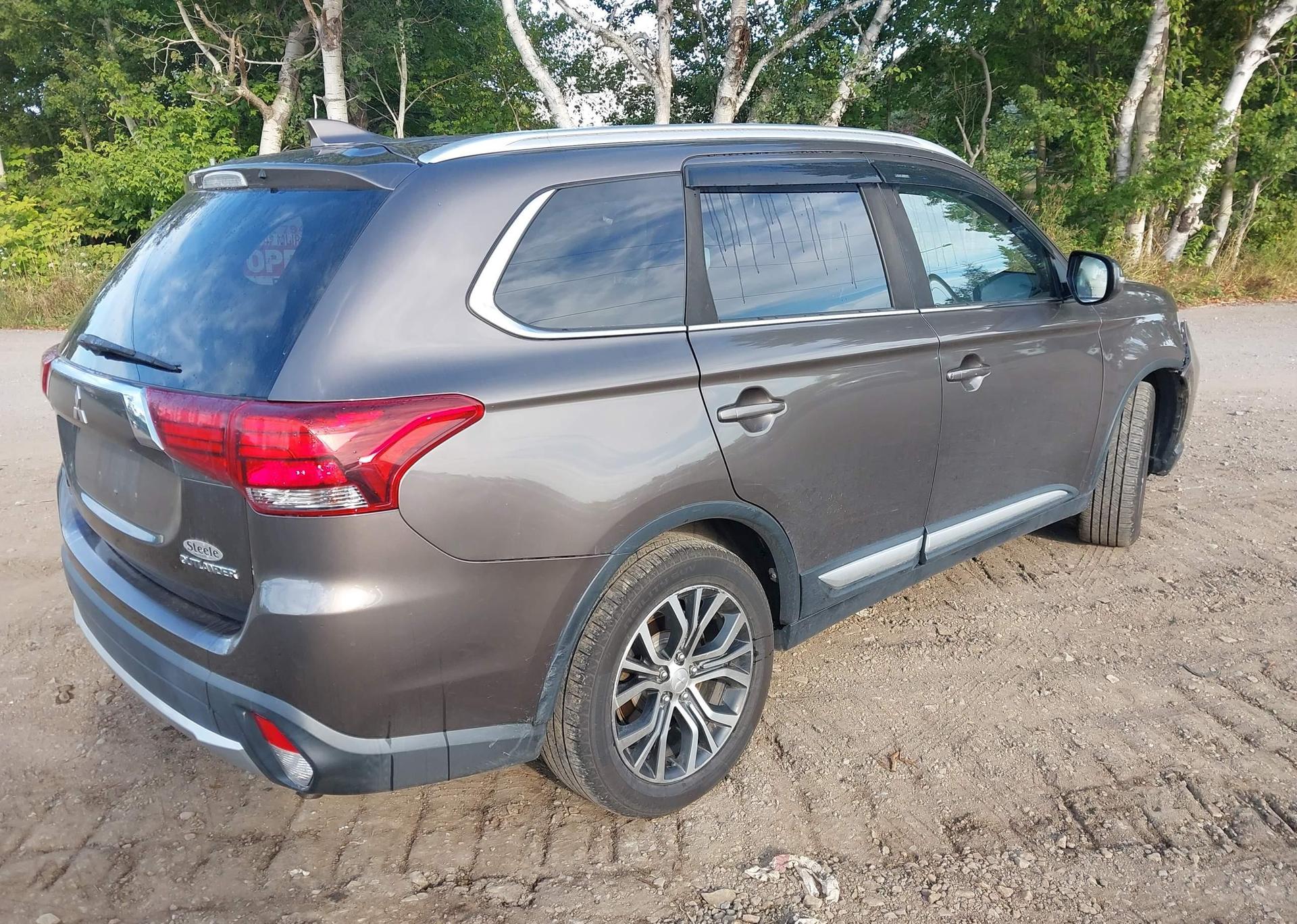 2018 MITSUBISHI OUTLANDER ES