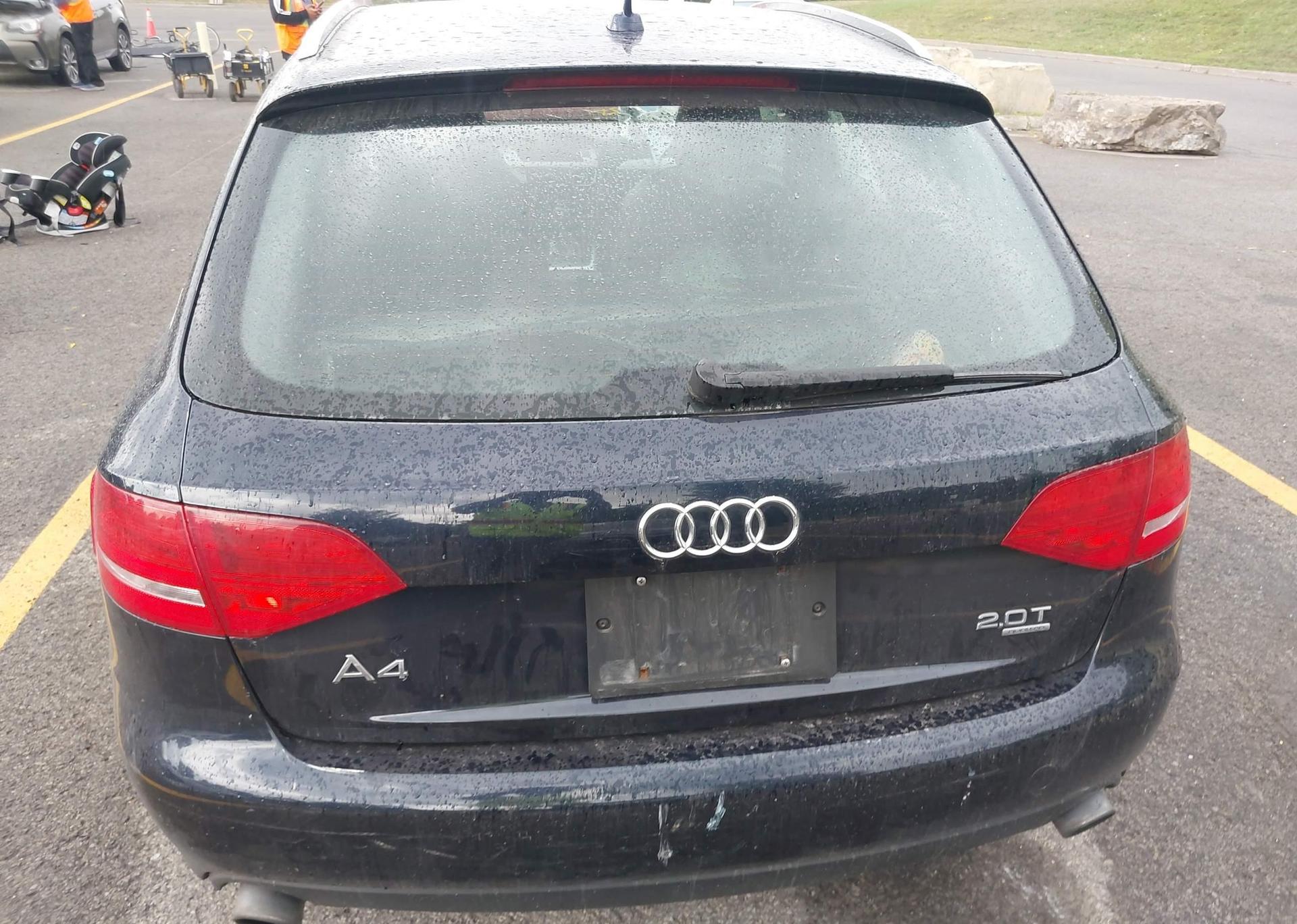 2010 AUDI A4 2.0T PREMIUM
