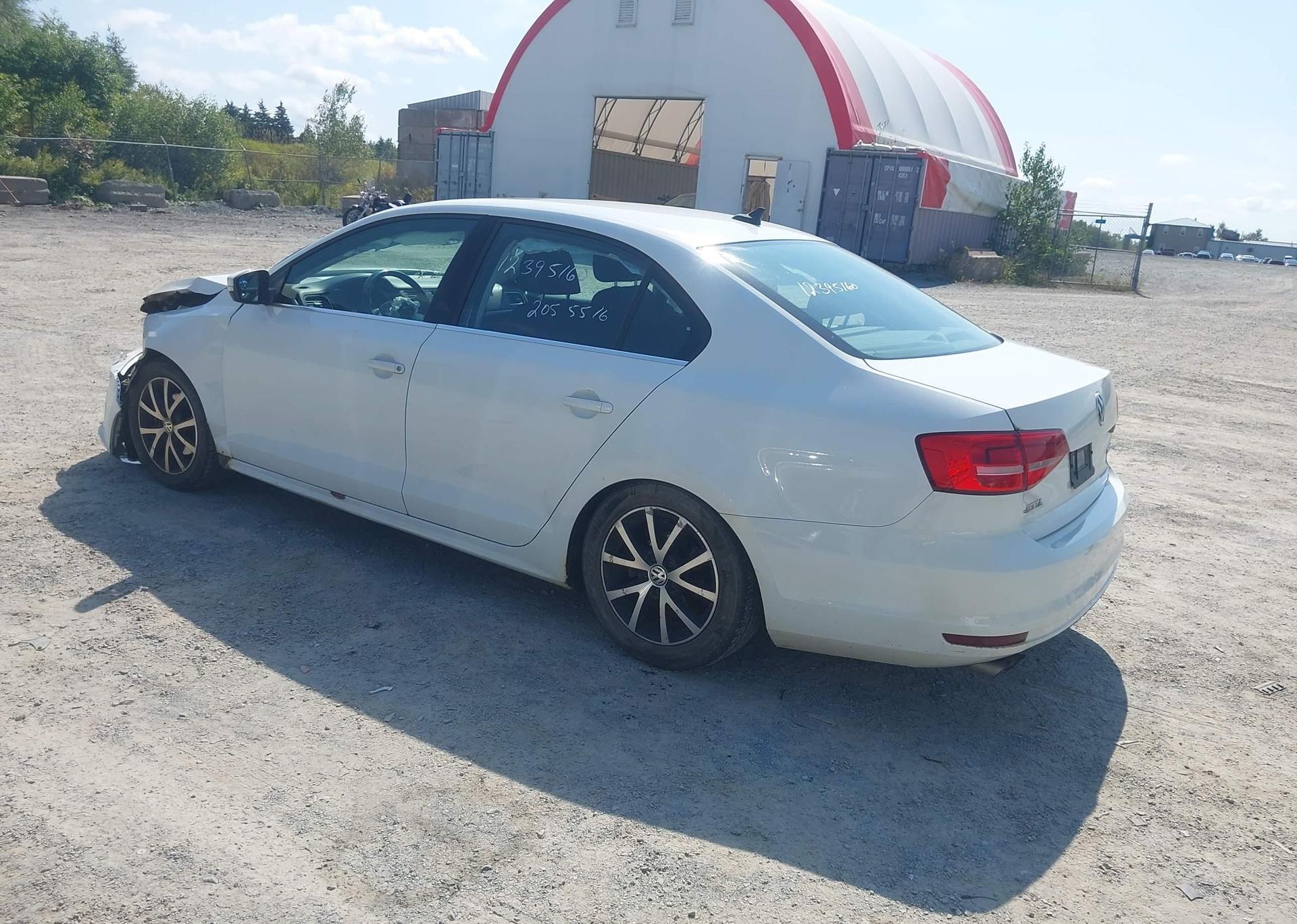 2015 VOLKSWAGEN JETTA 1.8 TSI COMFORTLINE