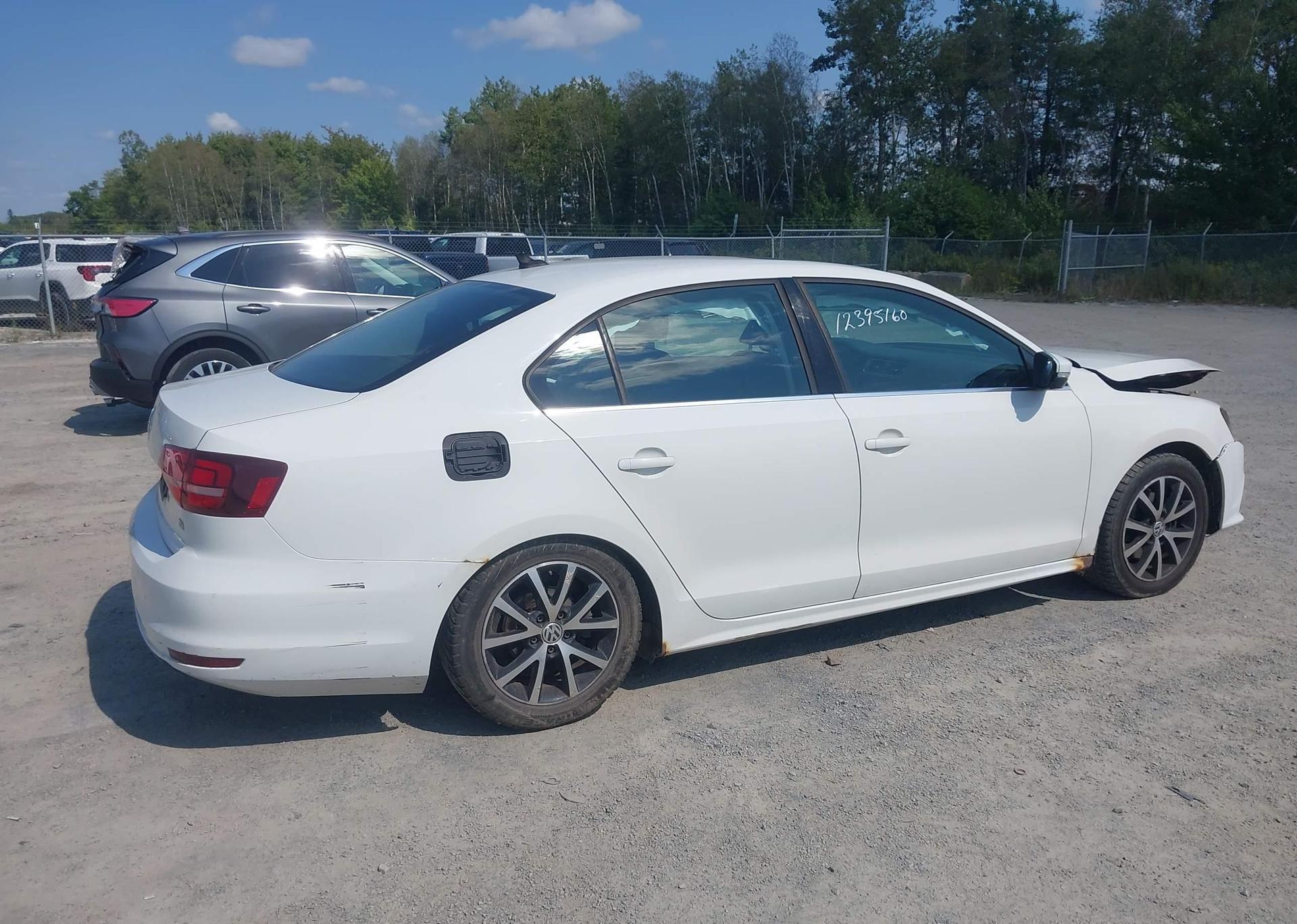 2015 VOLKSWAGEN JETTA 1.8 TSI COMFORTLINE