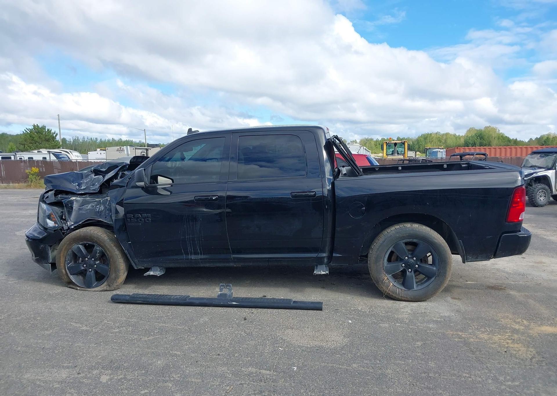2021 RAM 1500 CLASSIC SLT