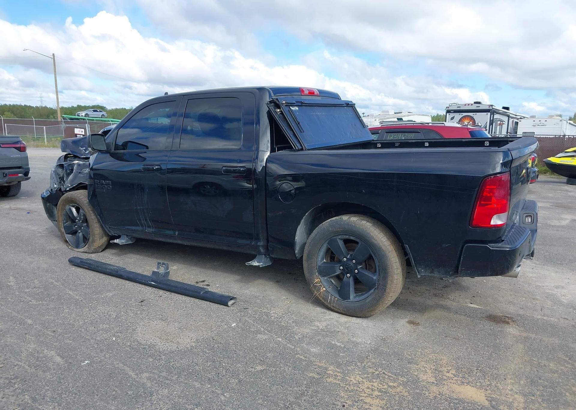 2021 RAM 1500 CLASSIC SLT