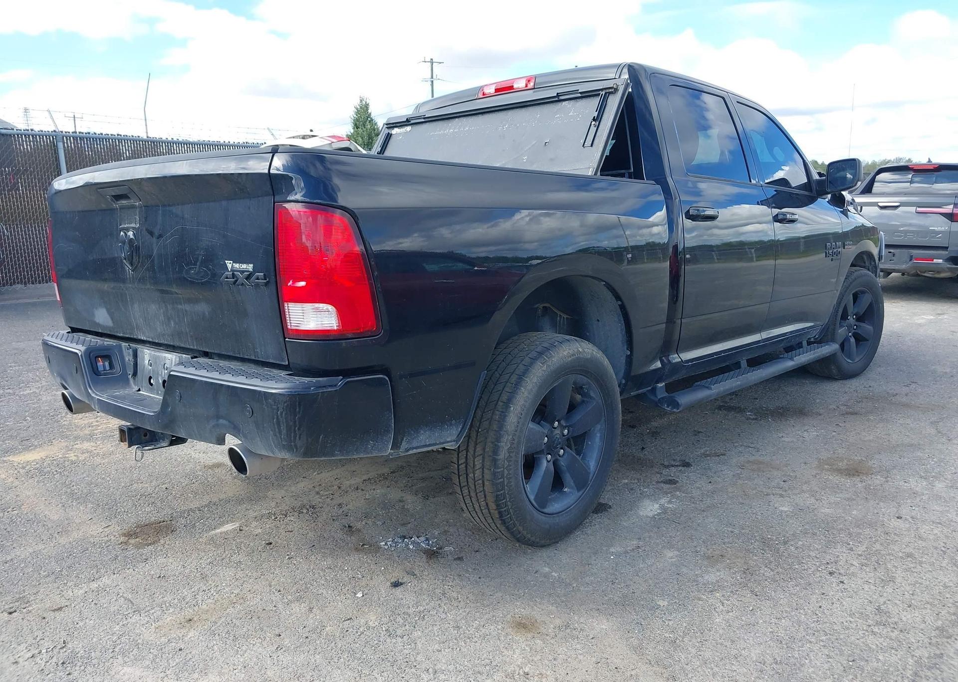 2021 RAM 1500 CLASSIC SLT