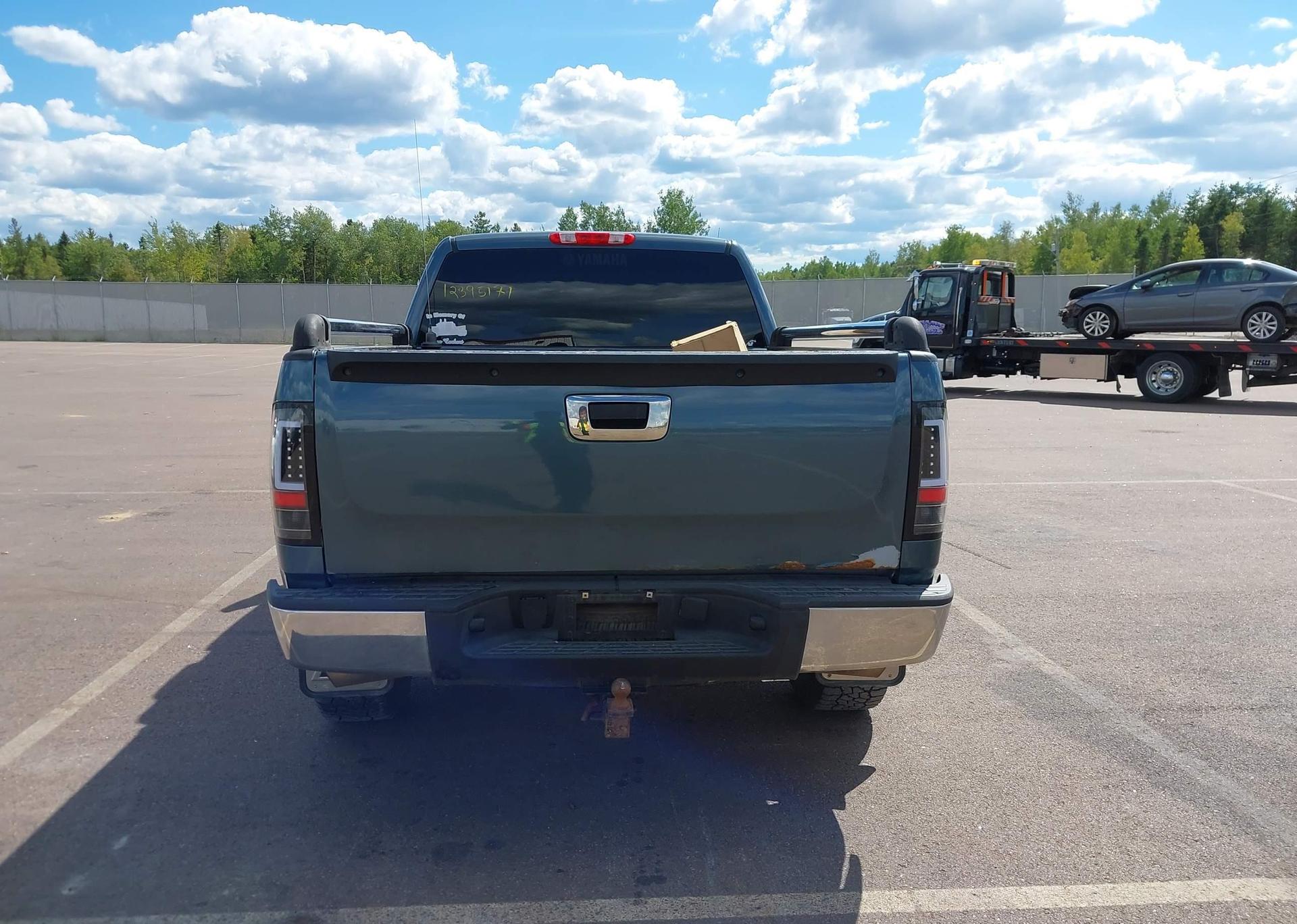 2011 CHEVROLET SILVERADO K1500 LS