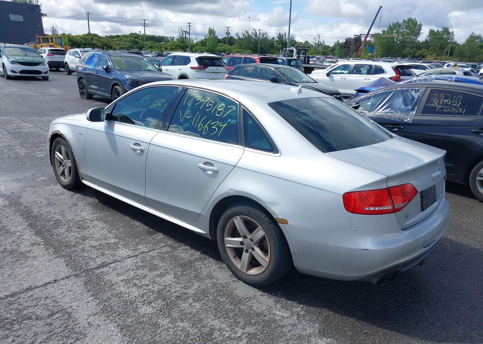 2012 AUDI A4 Quattro