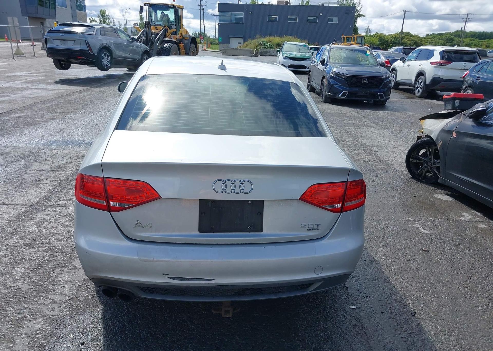 2012 AUDI A4 Quattro