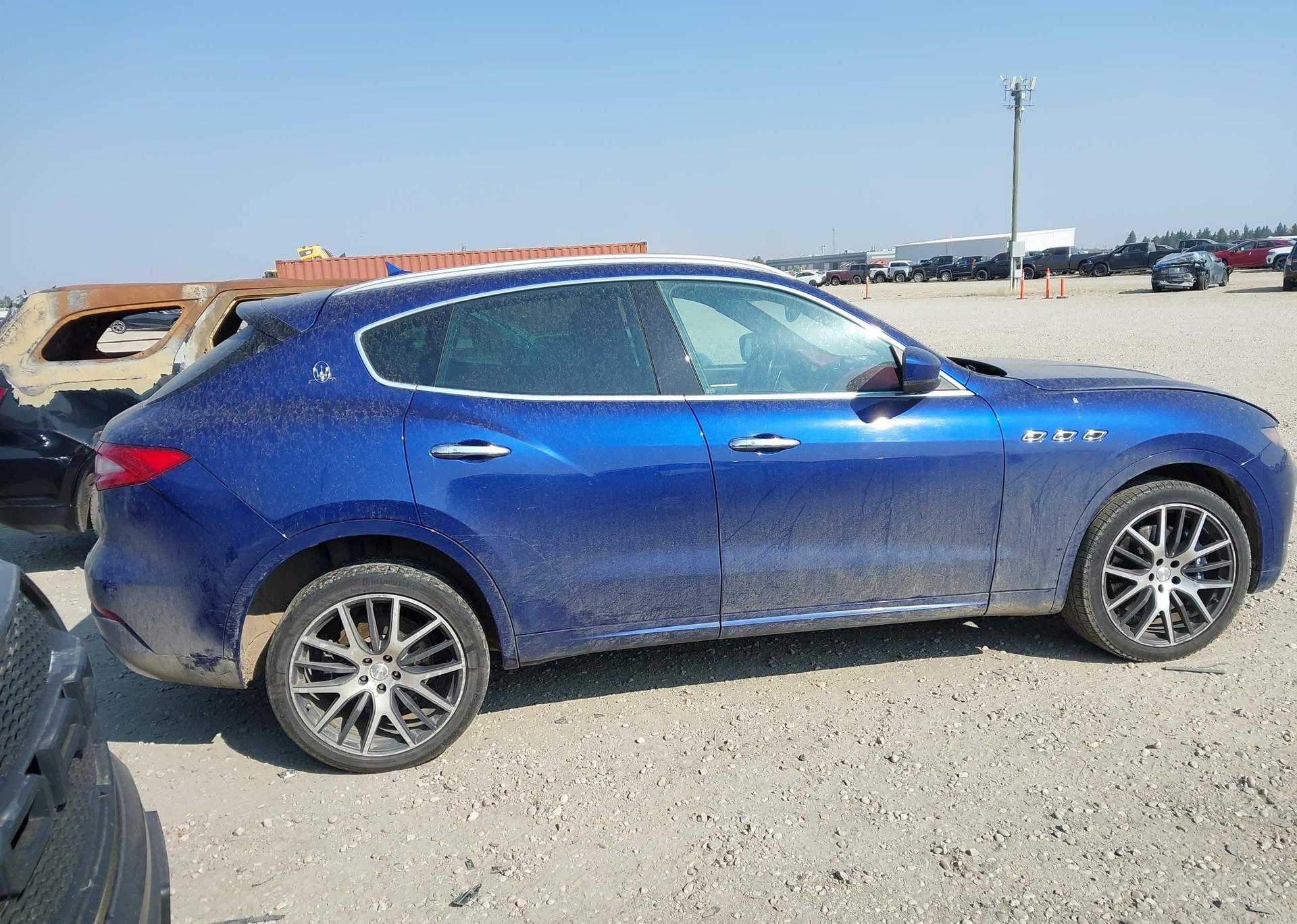 2017 MASERATI LEVANTE S