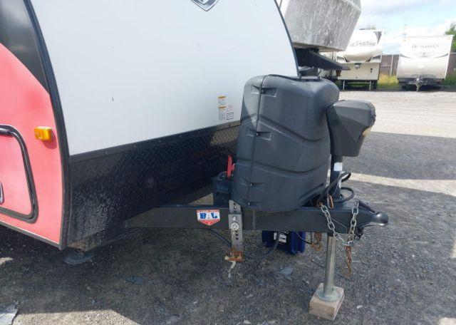 2019 WINNEBAGO MINNIE