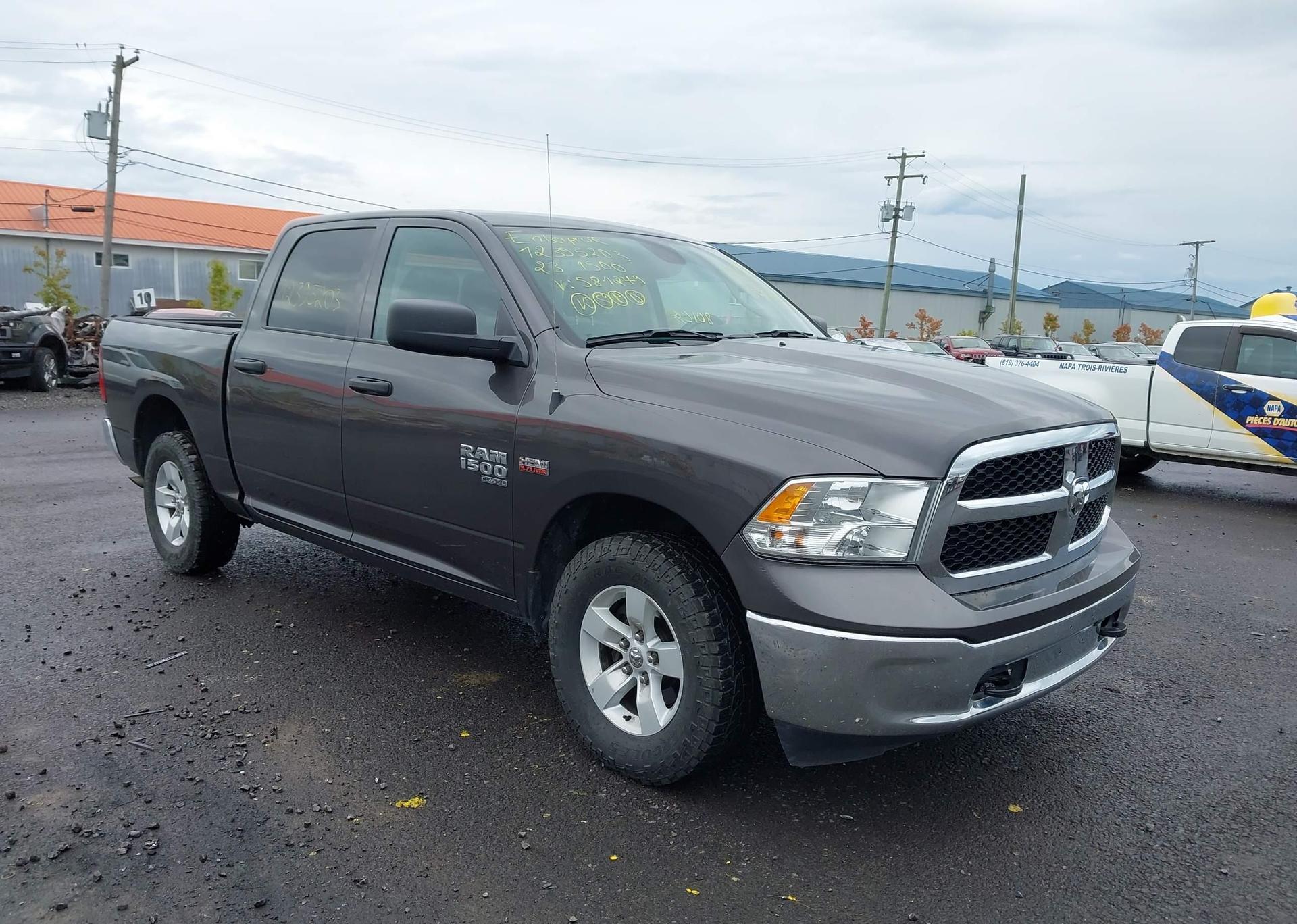2023 RAM 1500 CLASSIC SLT