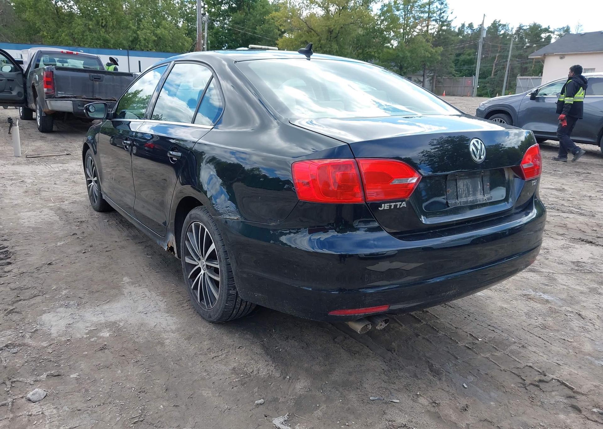2013 VOLKSWAGEN JETTA 2.0 TDI HIGHLINE