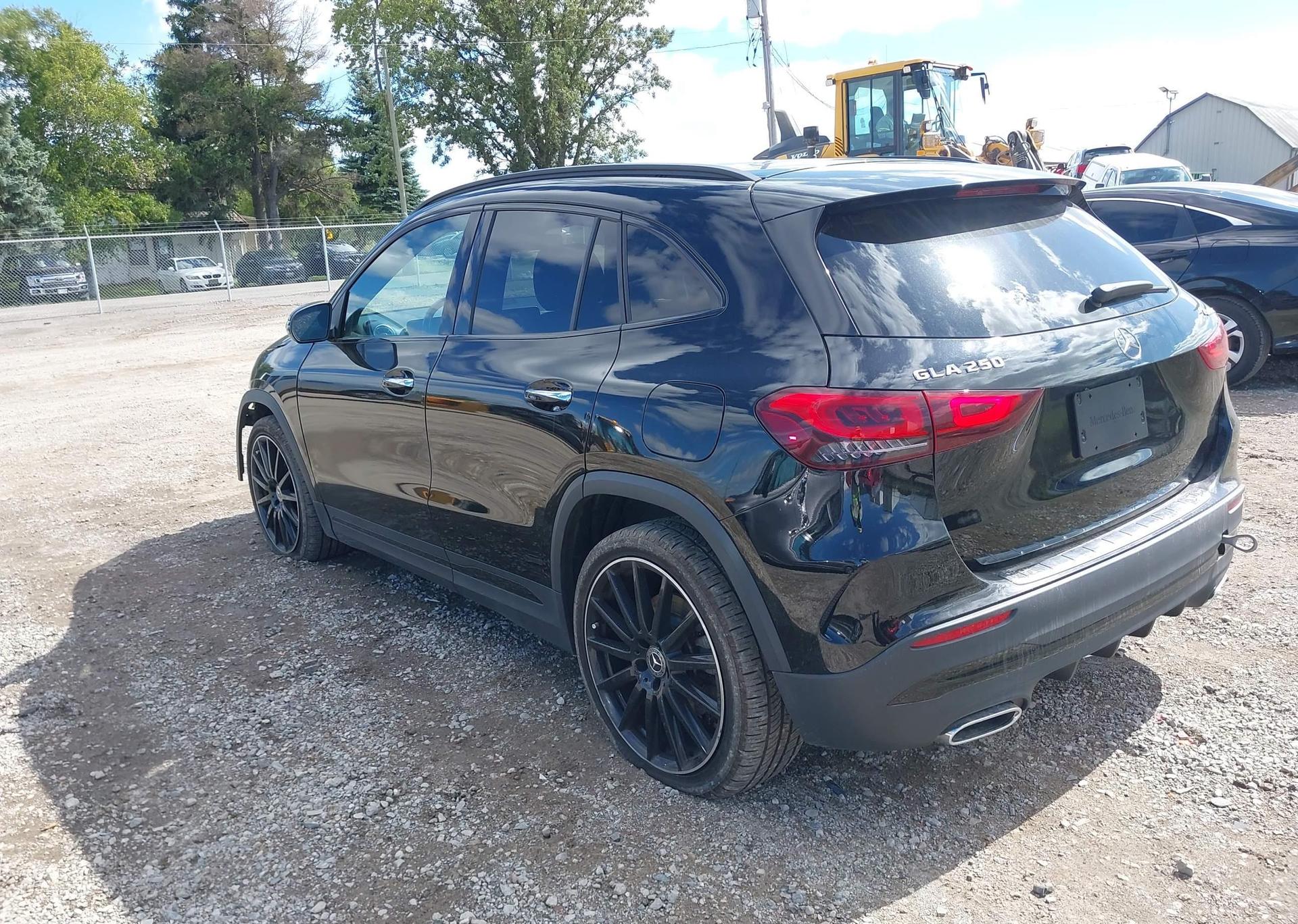 2021 MERCEDES-BENZ GLA 250 4MATIC