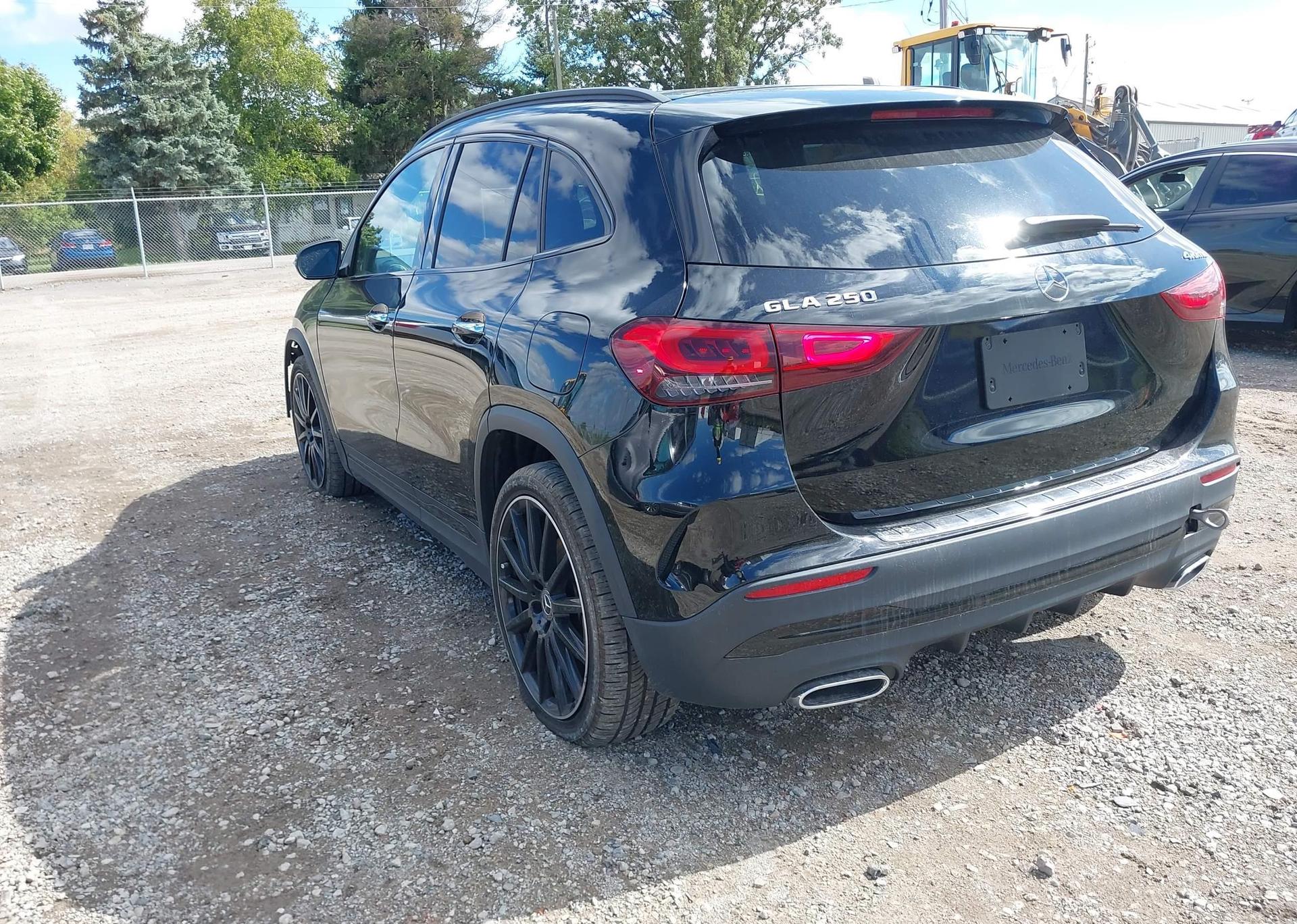 2021 MERCEDES-BENZ GLA 250 4MATIC