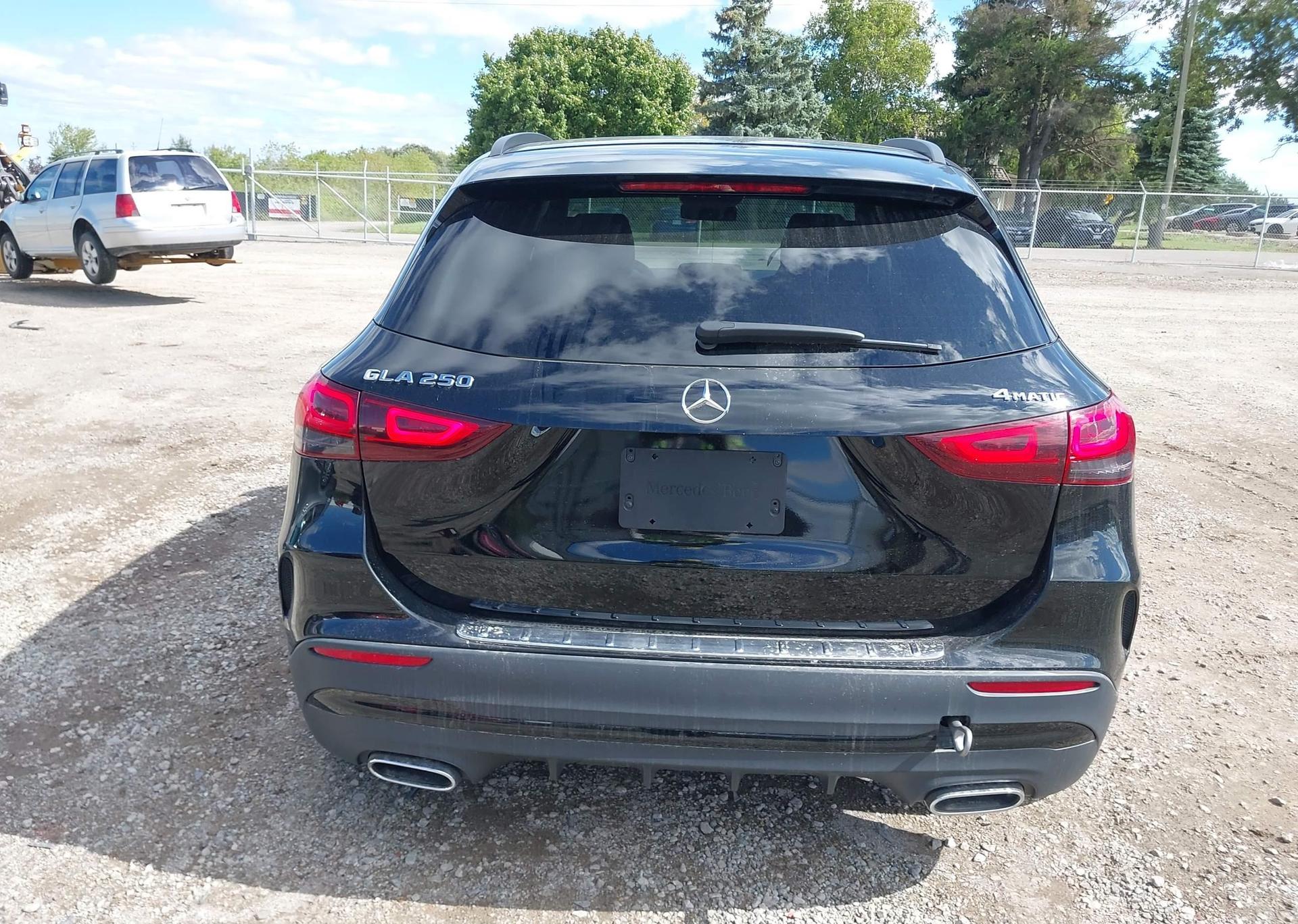 2021 MERCEDES-BENZ GLA 250 4MATIC