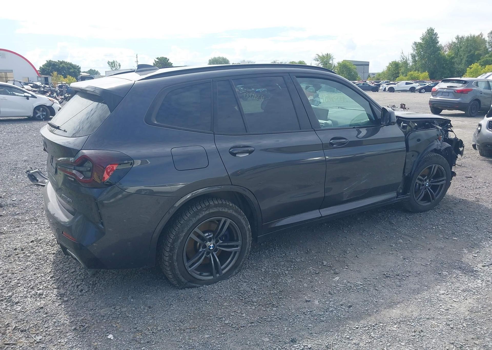 2024 BMW X3 3.0I