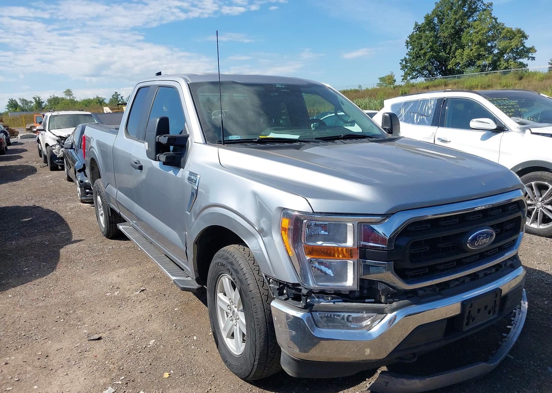2022 FORD F-150 XLT