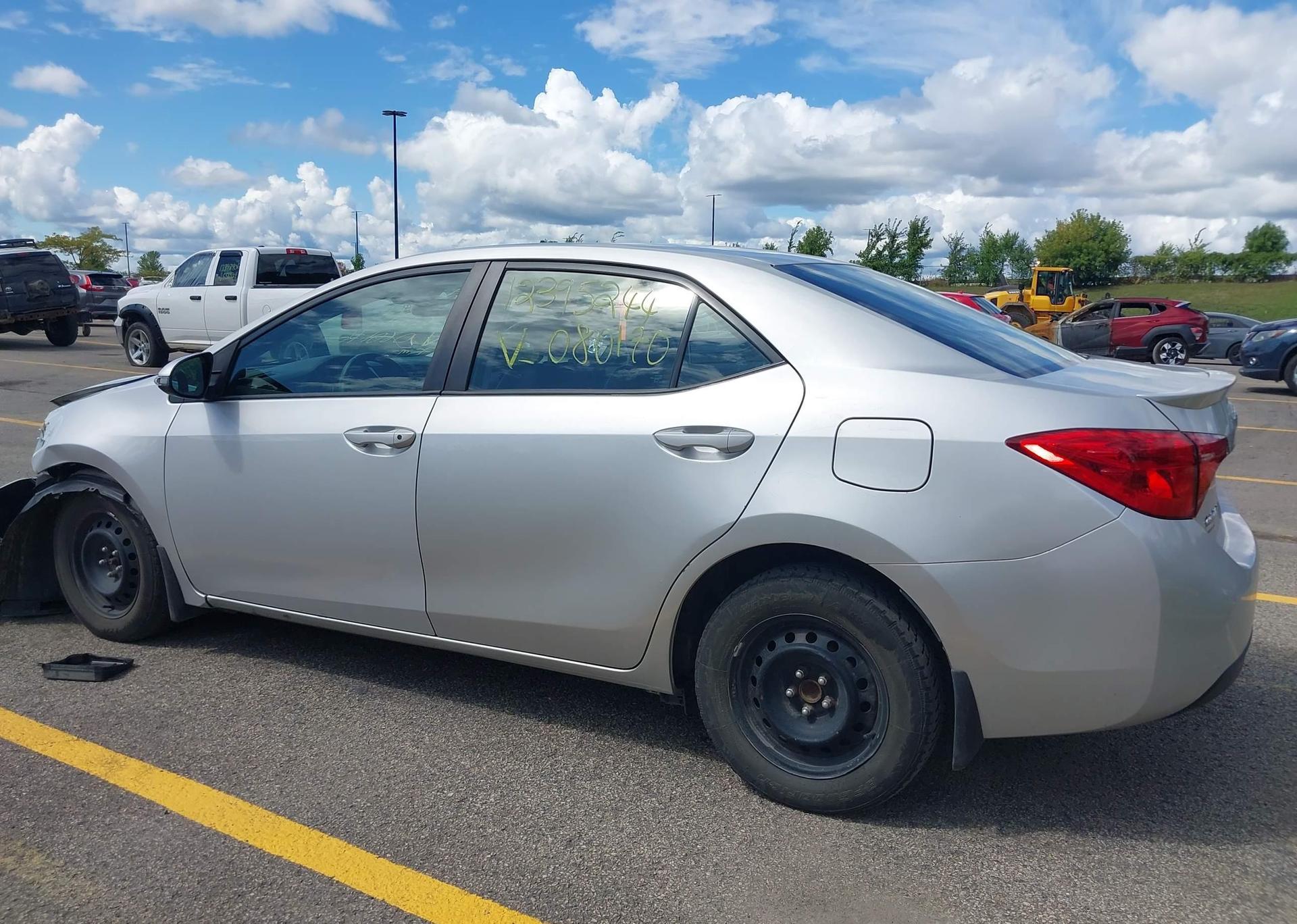 2018 TOYOTA COROLLA