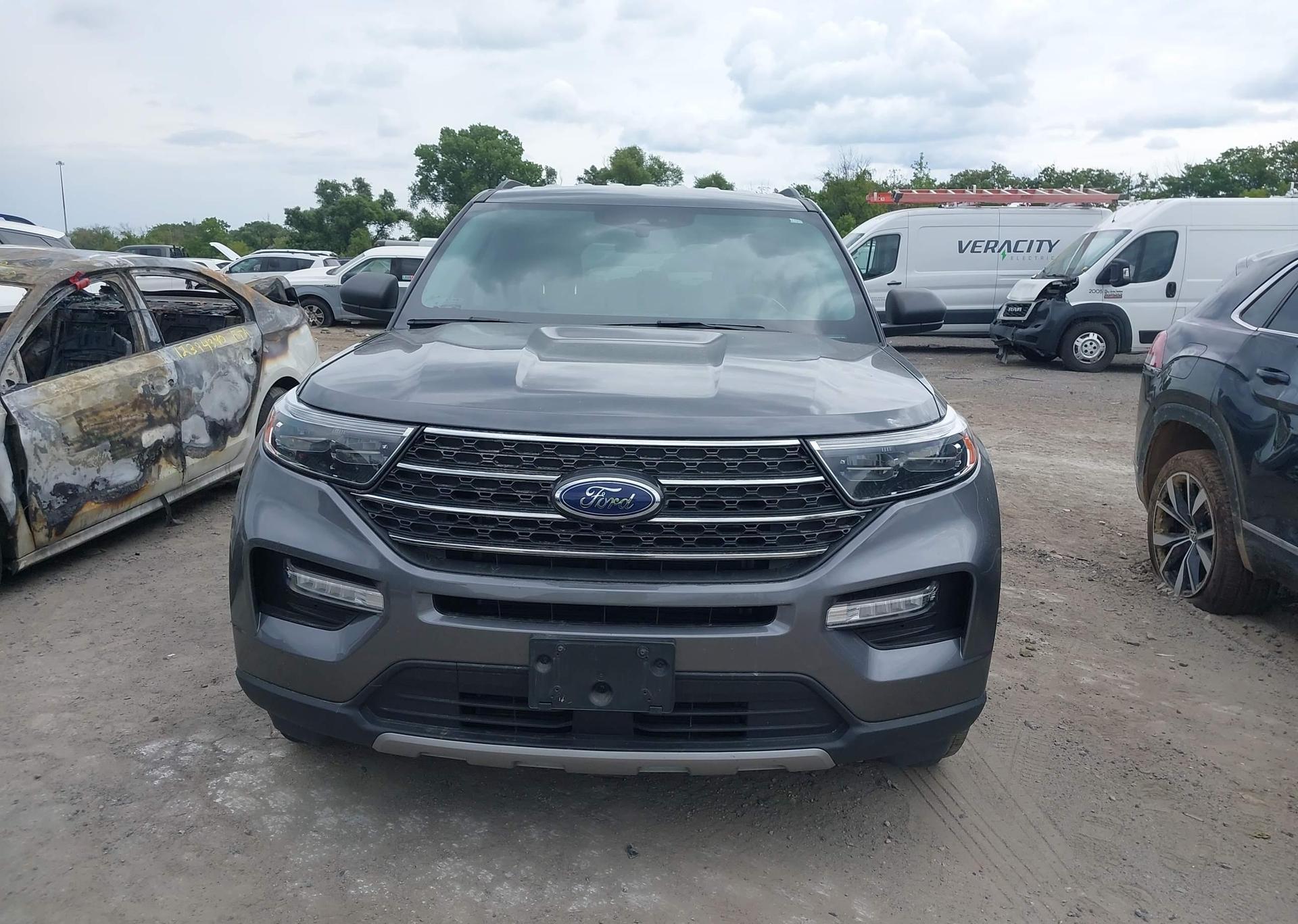 2022 FORD EXPLORER XLT