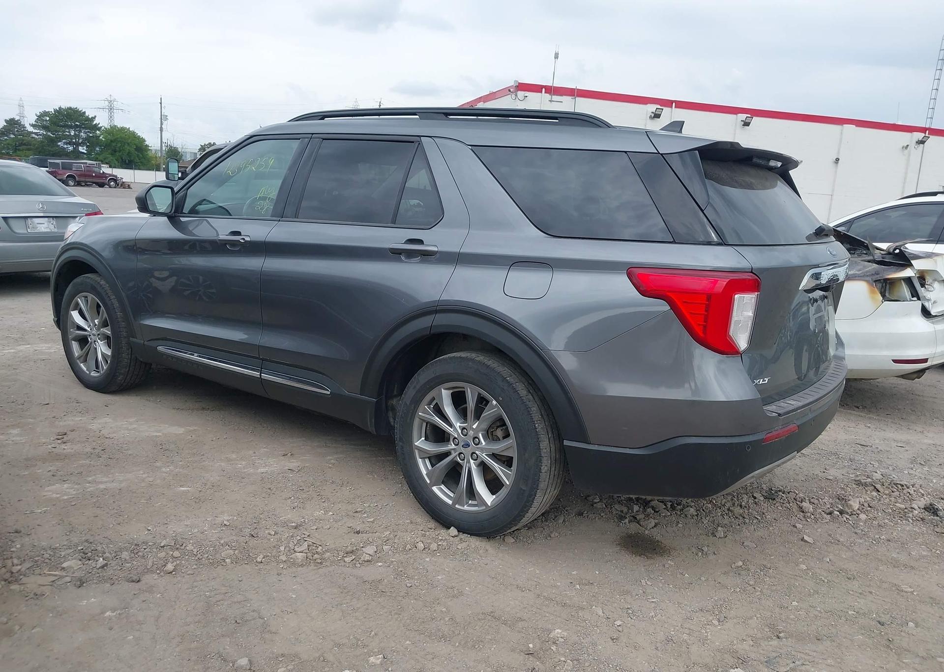 2022 FORD EXPLORER XLT