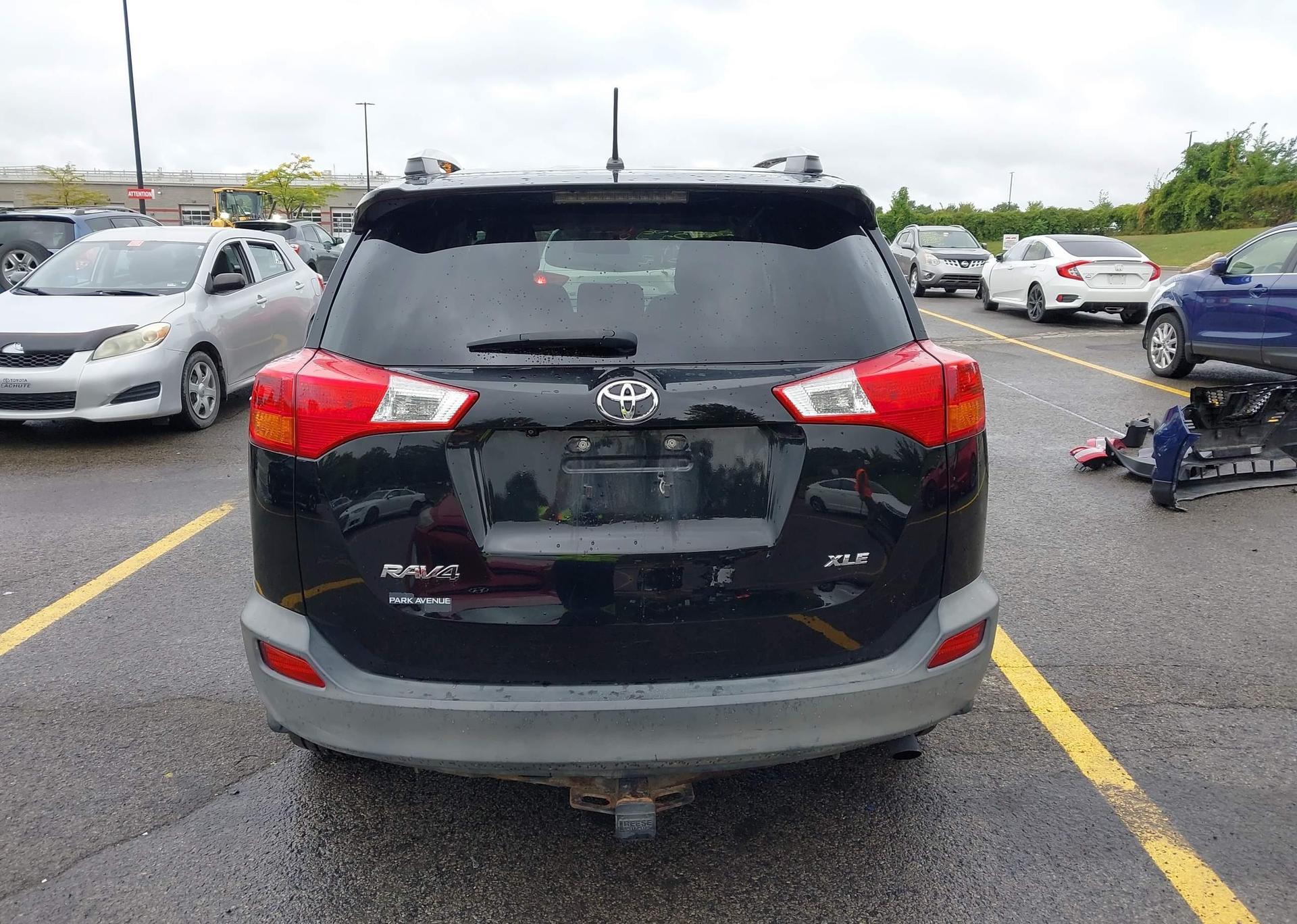 2013 TOYOTA RAV4 XLE