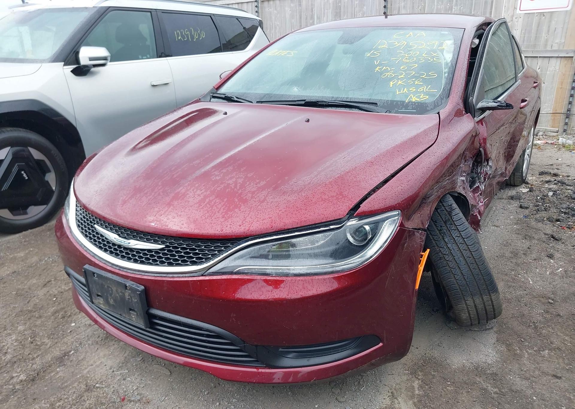 2015 CHRYSLER 200 LX