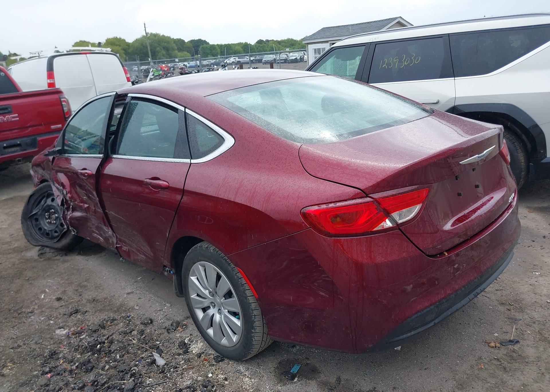 2015 CHRYSLER 200 LX