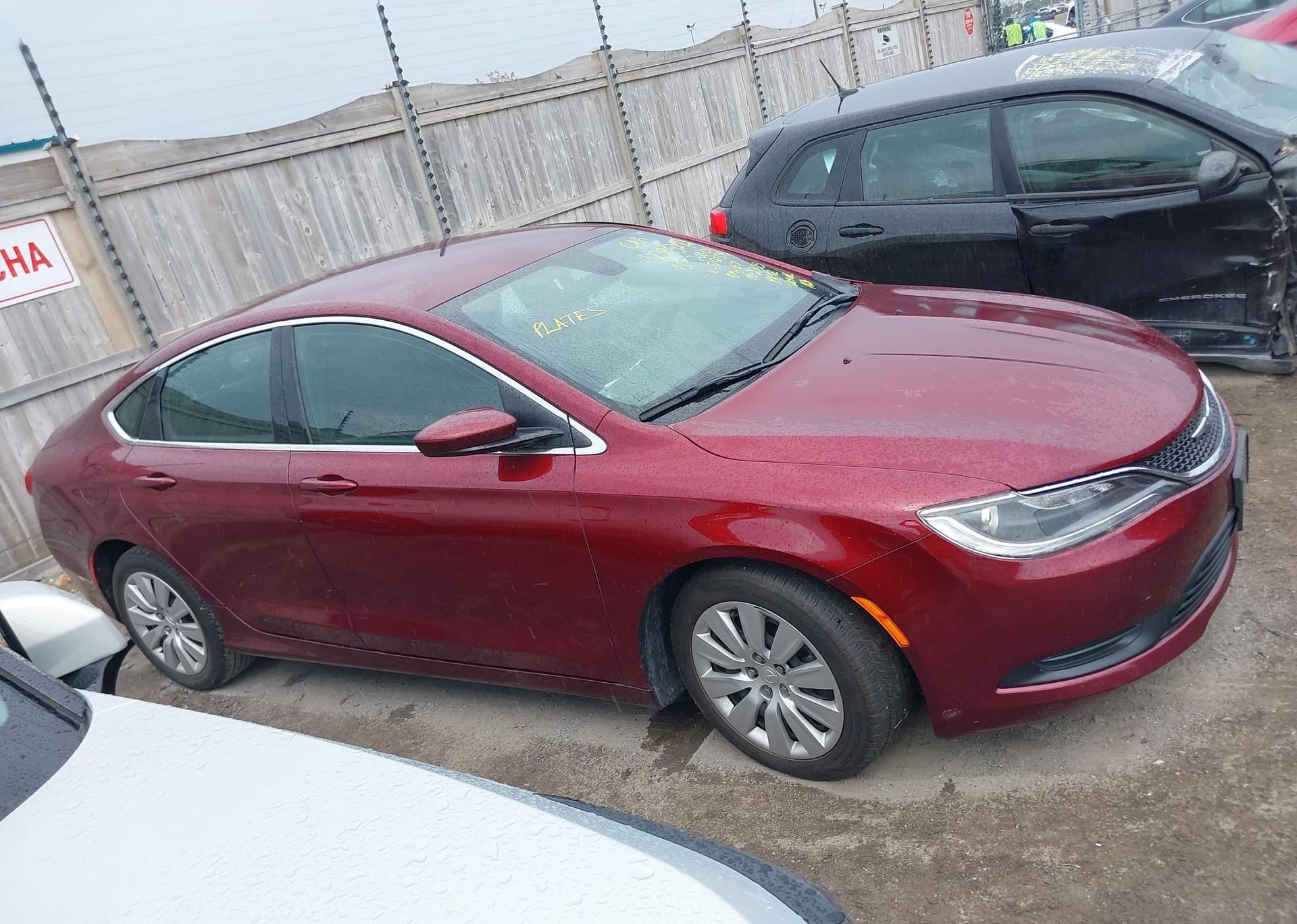 2015 CHRYSLER 200 LX