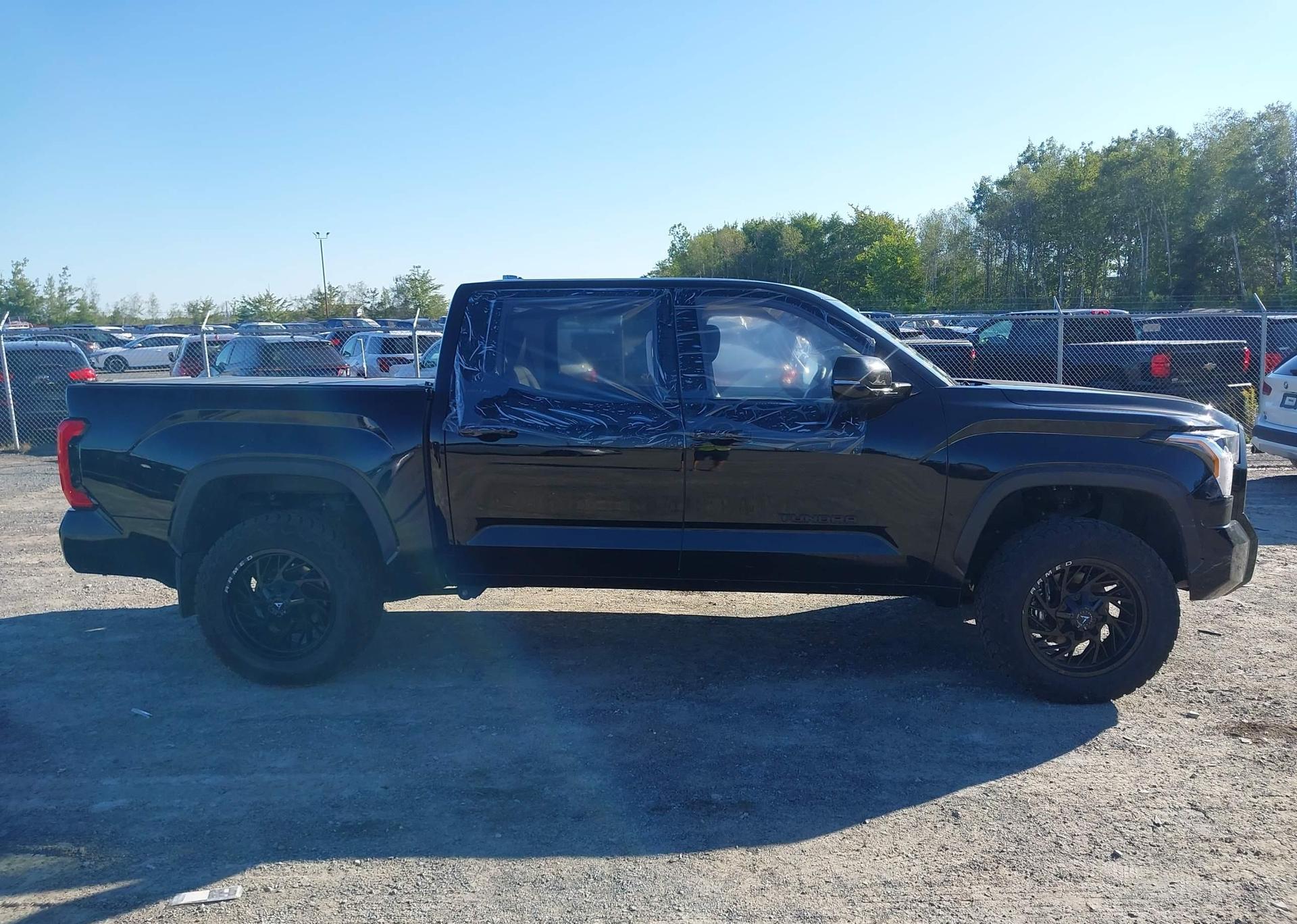2024 TOYOTA TUNDRA LIMITED
