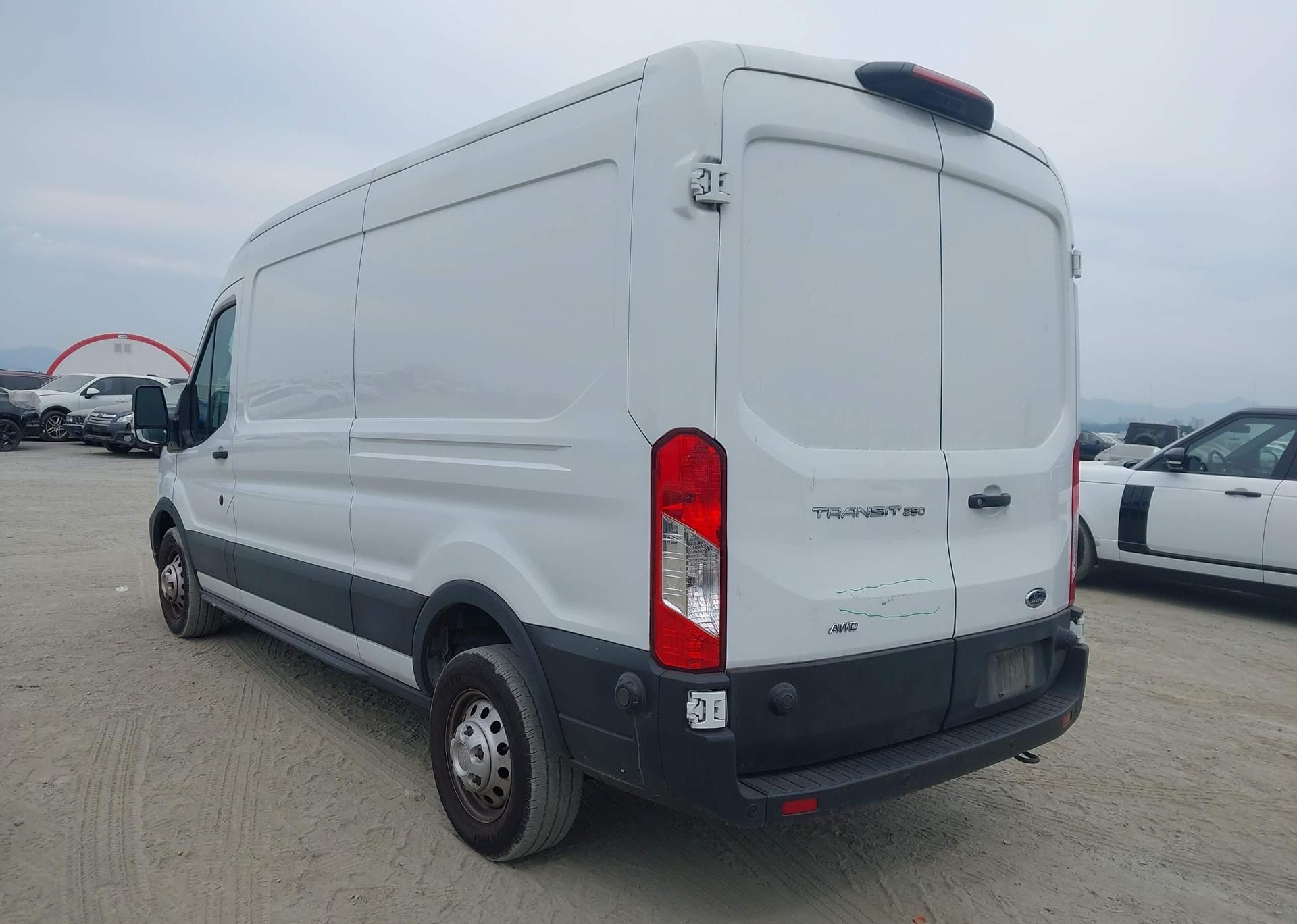 2020 FORD transit t-250