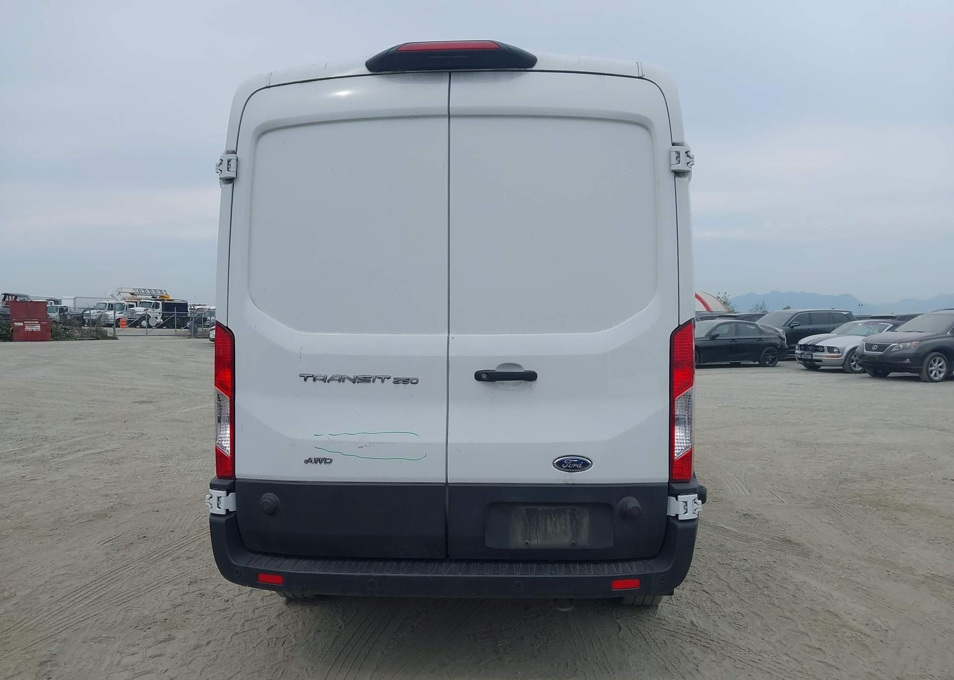 2020 FORD transit t-250