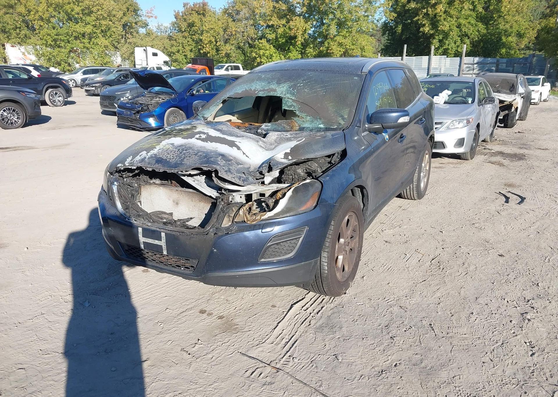 2013 VOLVO XC60 3.2