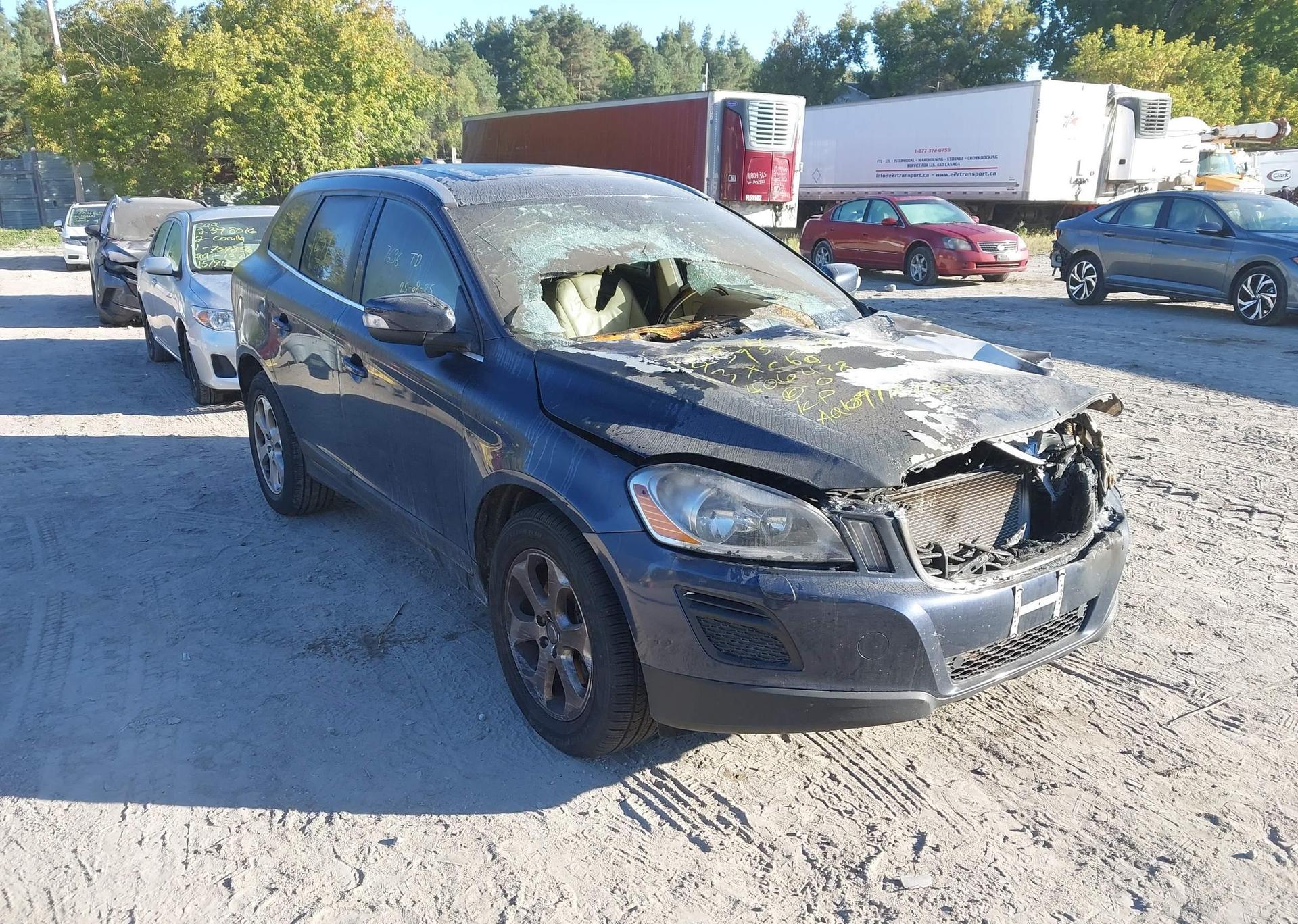 2013 VOLVO XC60 3.2