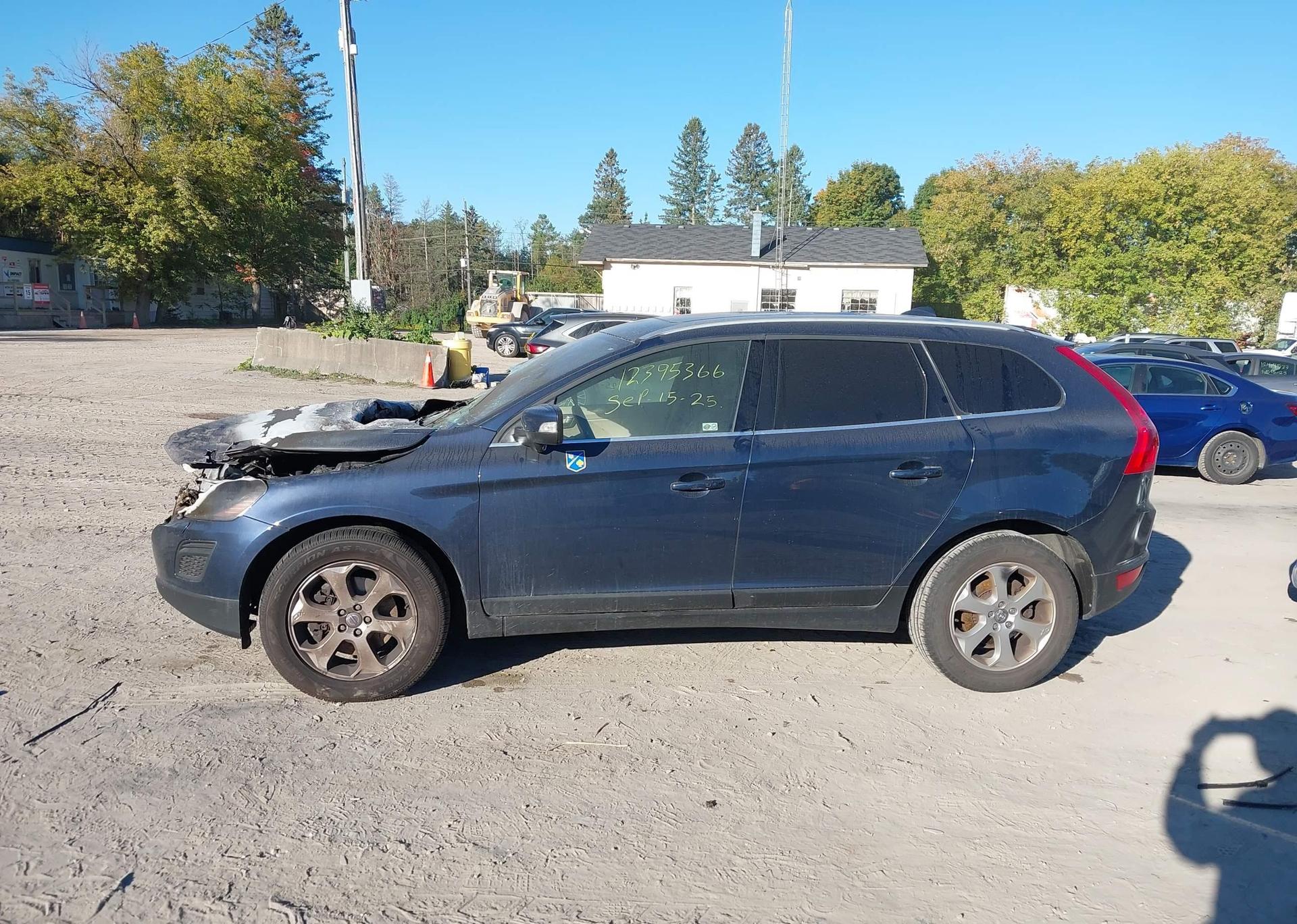 2013 VOLVO XC60 3.2
