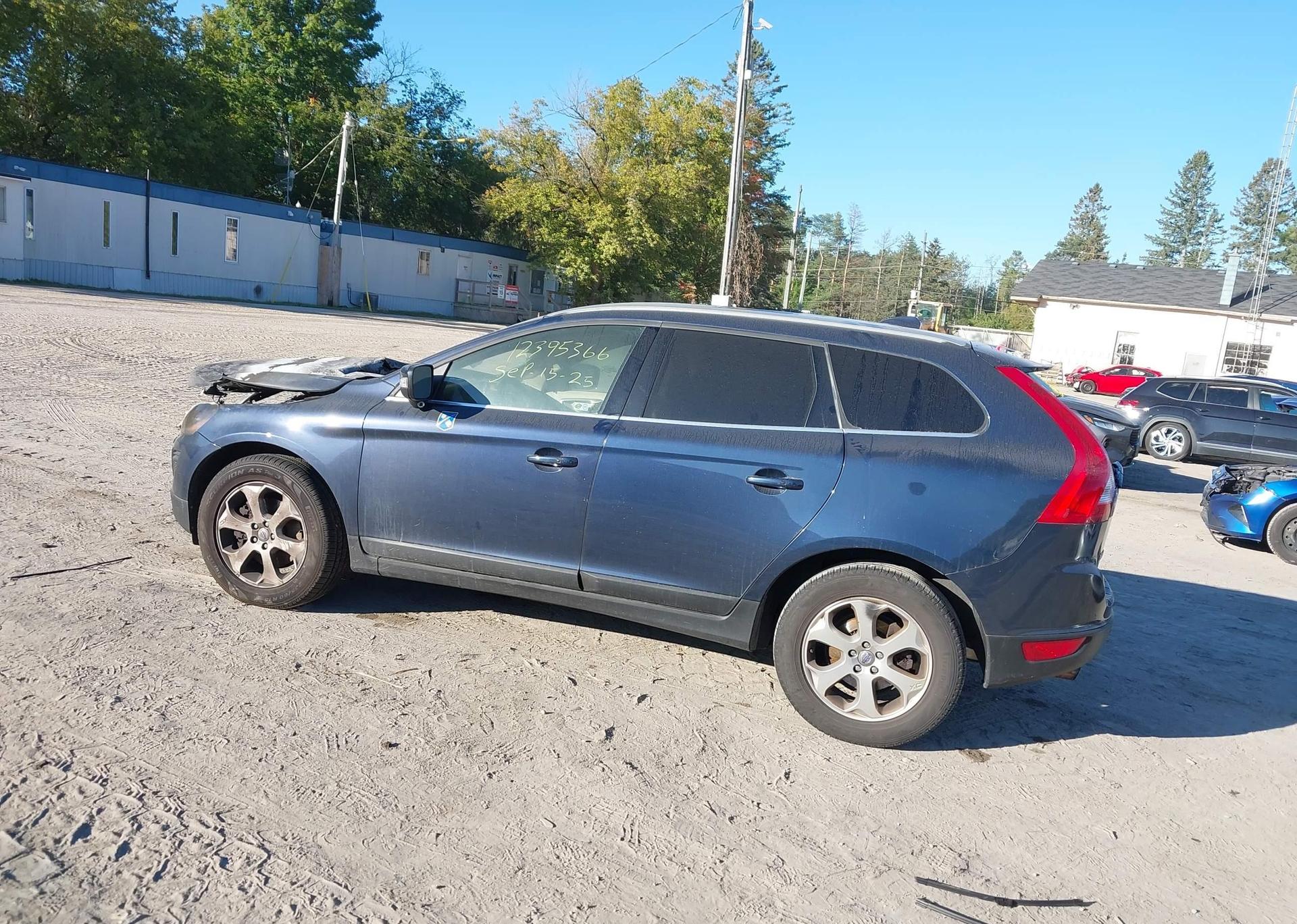 2013 VOLVO XC60 3.2