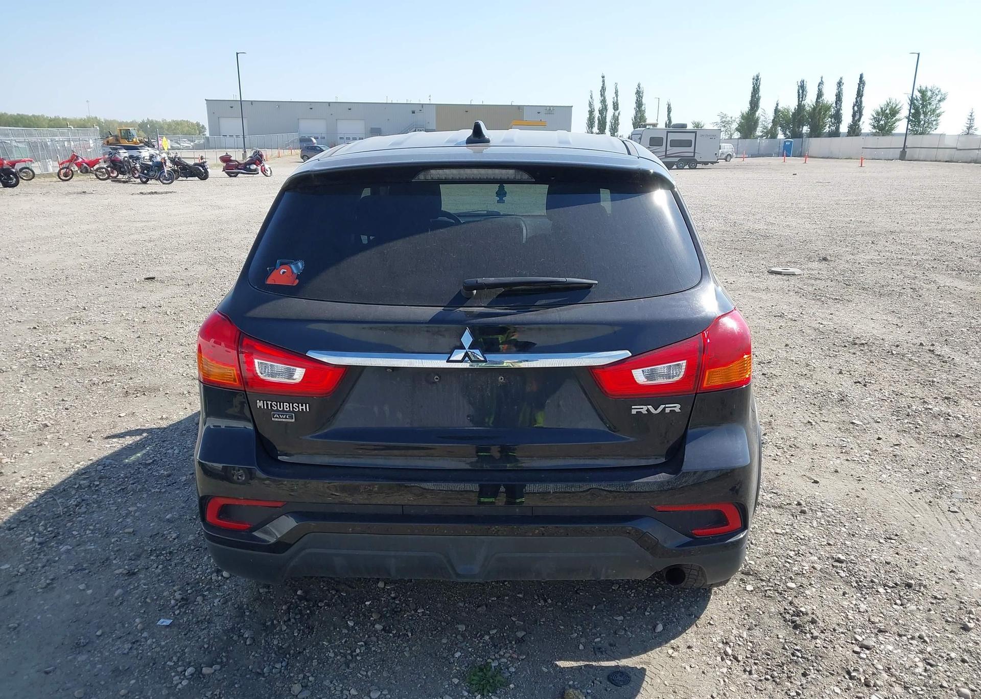 2018 MITSUBISHI RVR SE