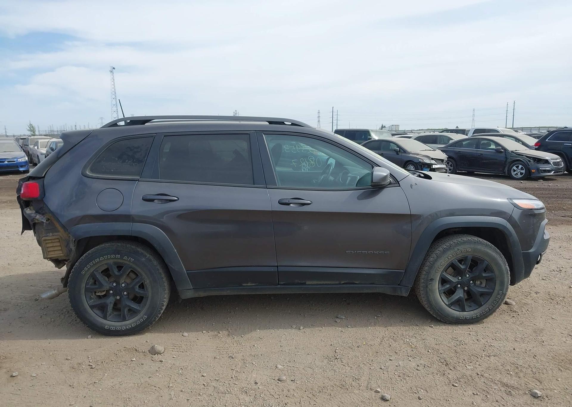 2018 JEEP CHEROKEE TRAILHAWK