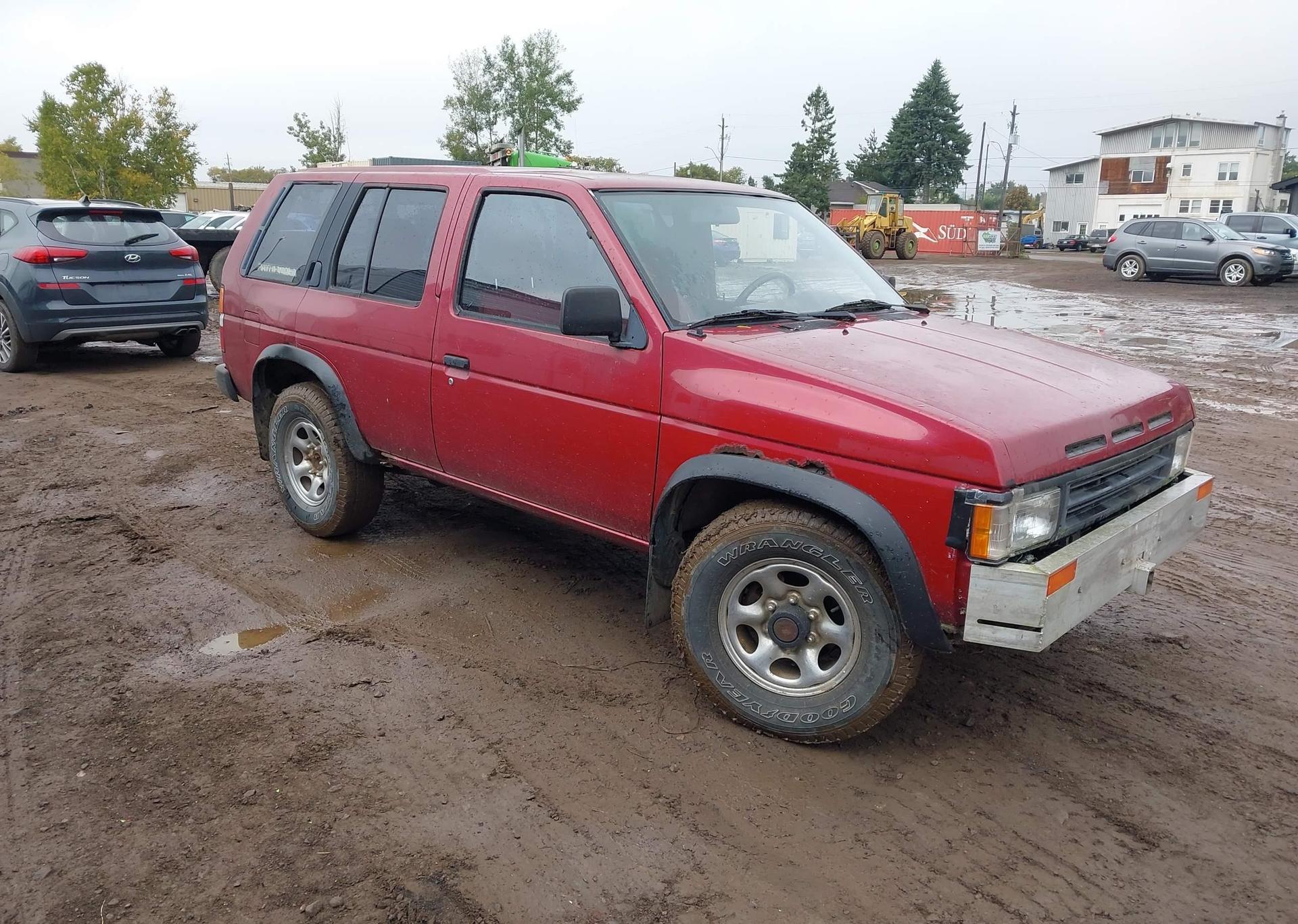 1994 NISSAN PATHFINDER LE