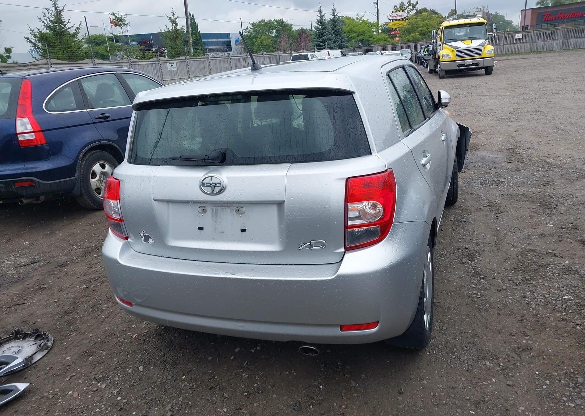 2011 TOYOTA SCION XD
