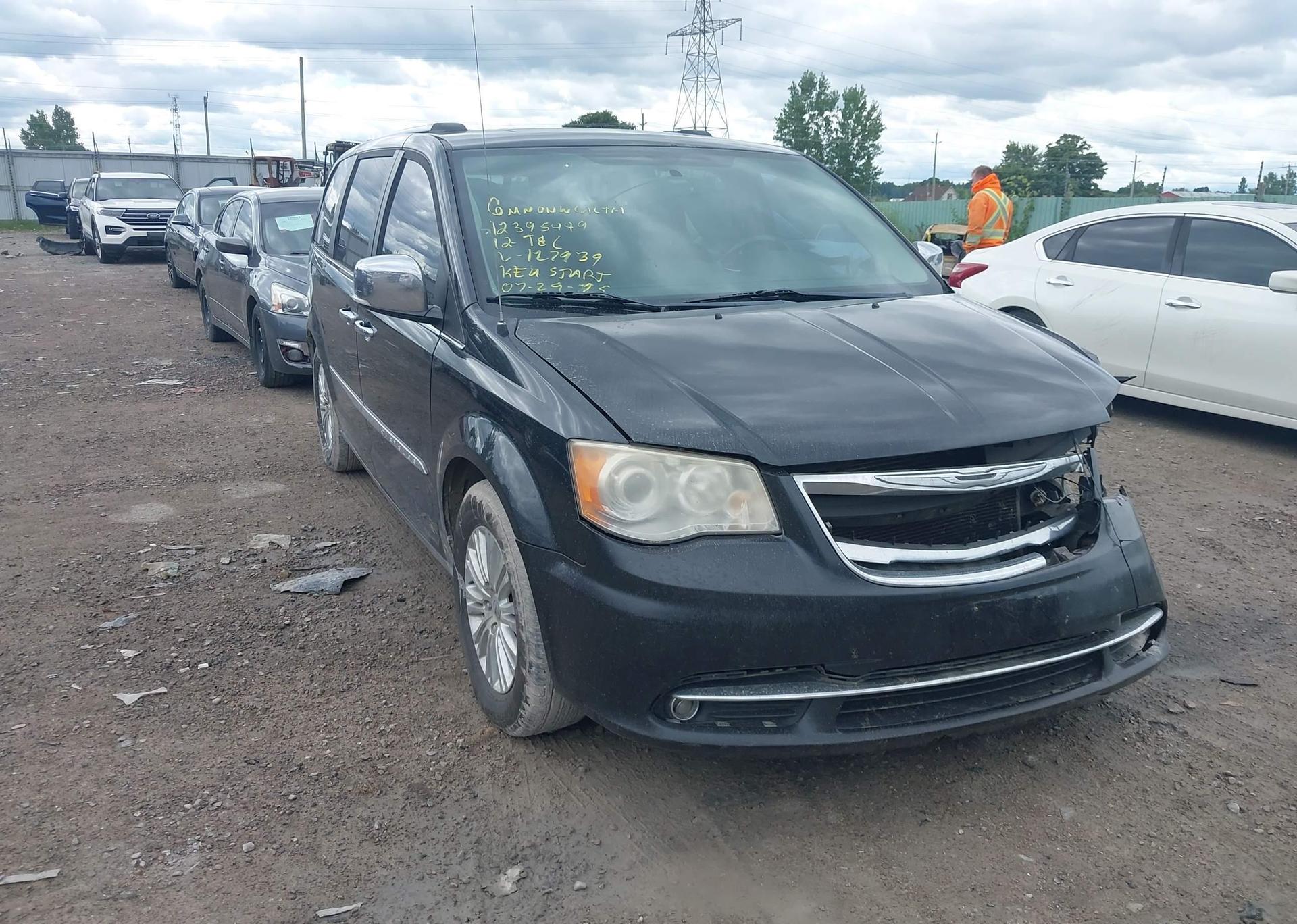 2012 CHRYSLER TOWN & COUNTRY LIMITED