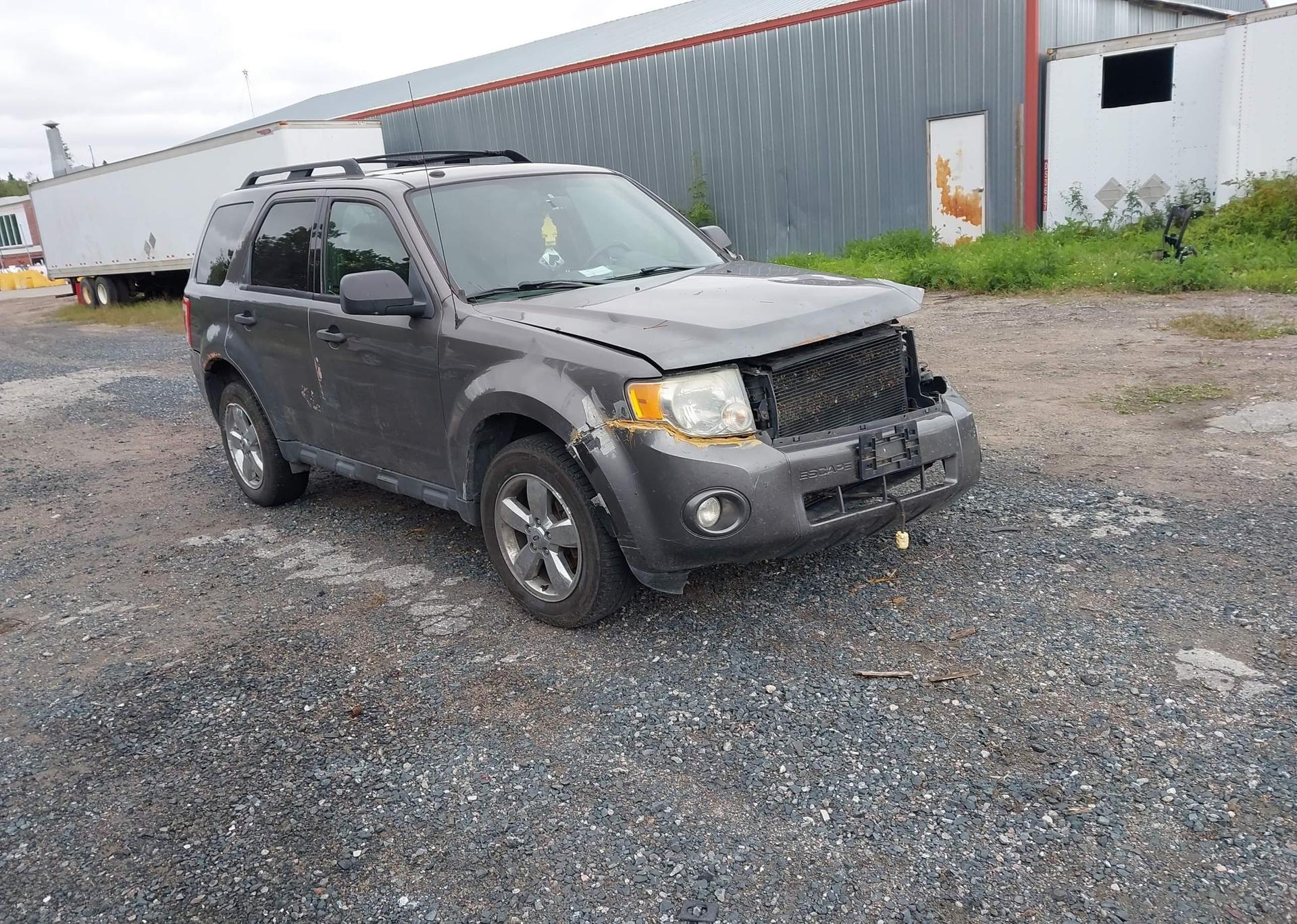 2010 FORD ESCAPE XLT AUTOMATIC