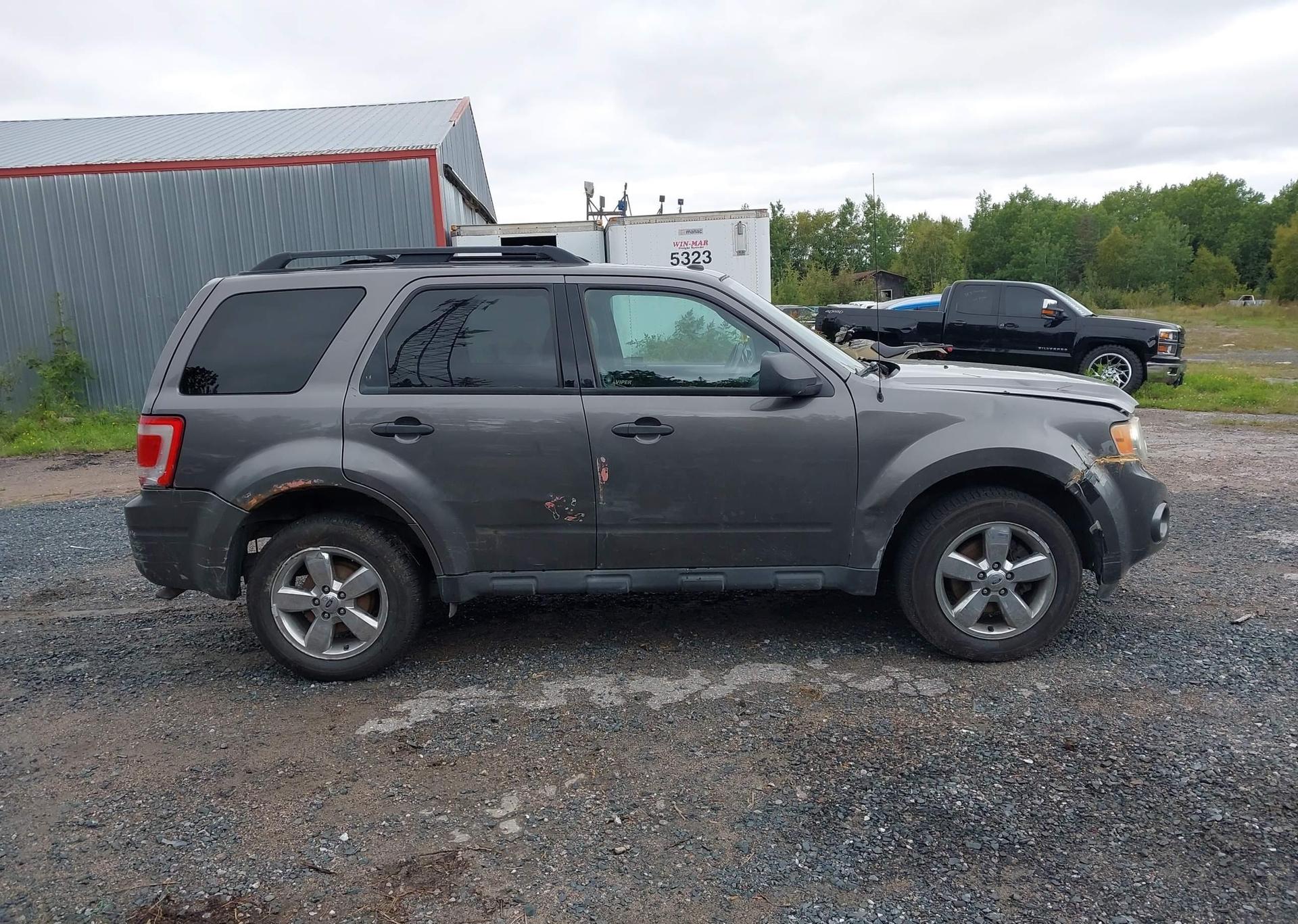 2010 FORD ESCAPE XLT AUTOMATIC