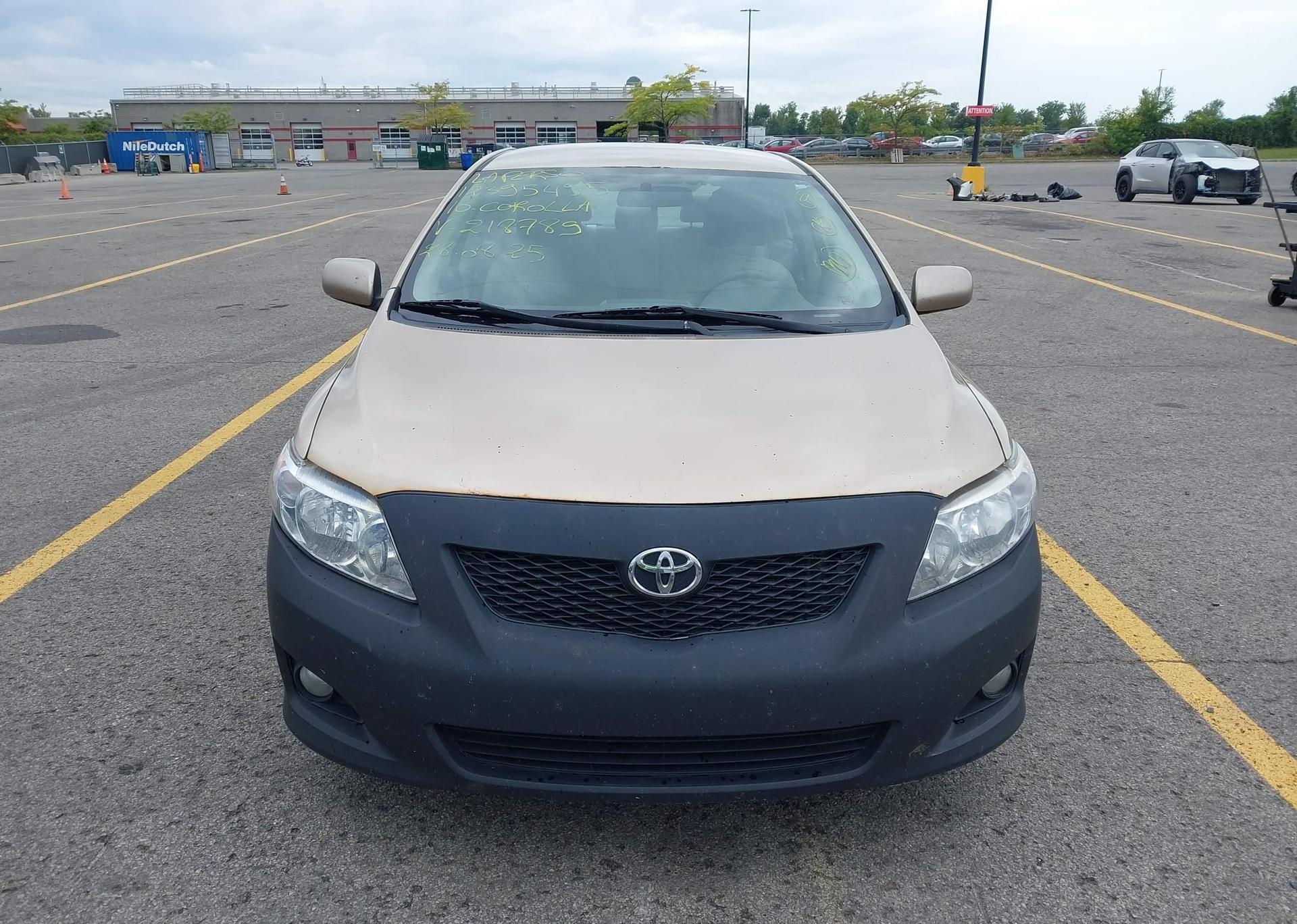 2010 TOYOTA COROLLA LE