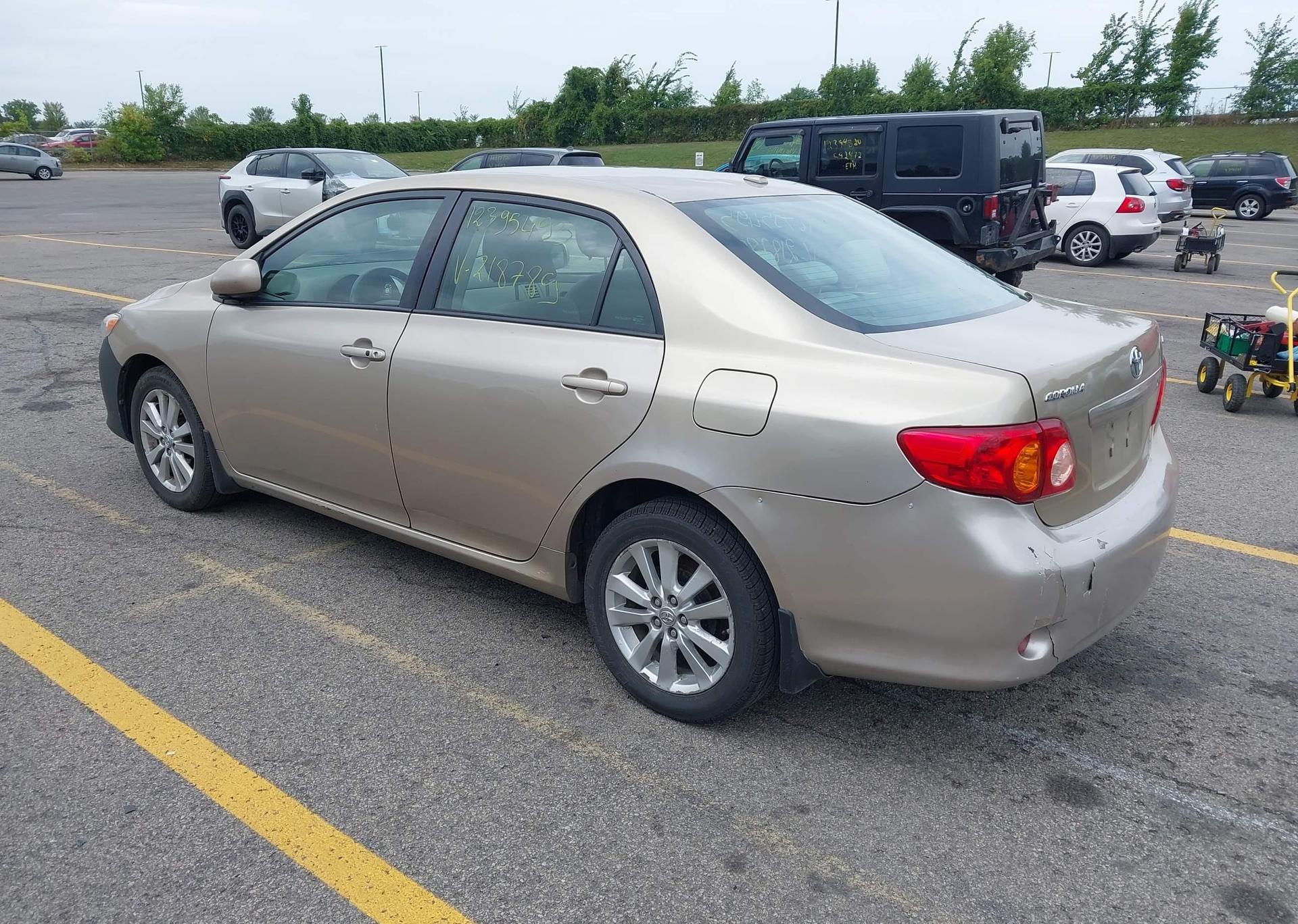 2010 TOYOTA COROLLA LE
