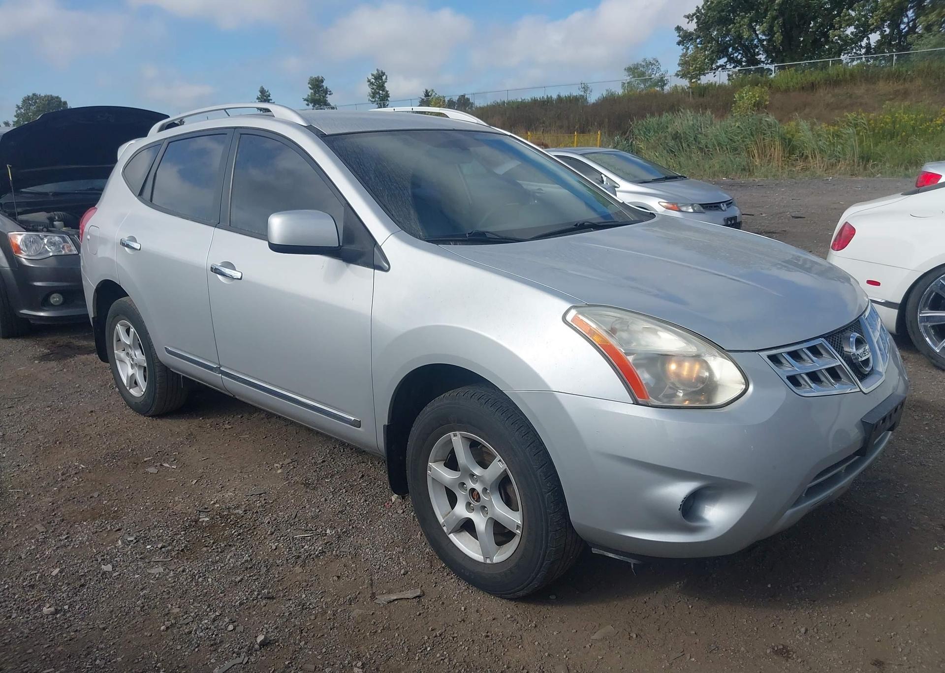 2012 NISSAN ROGUE S